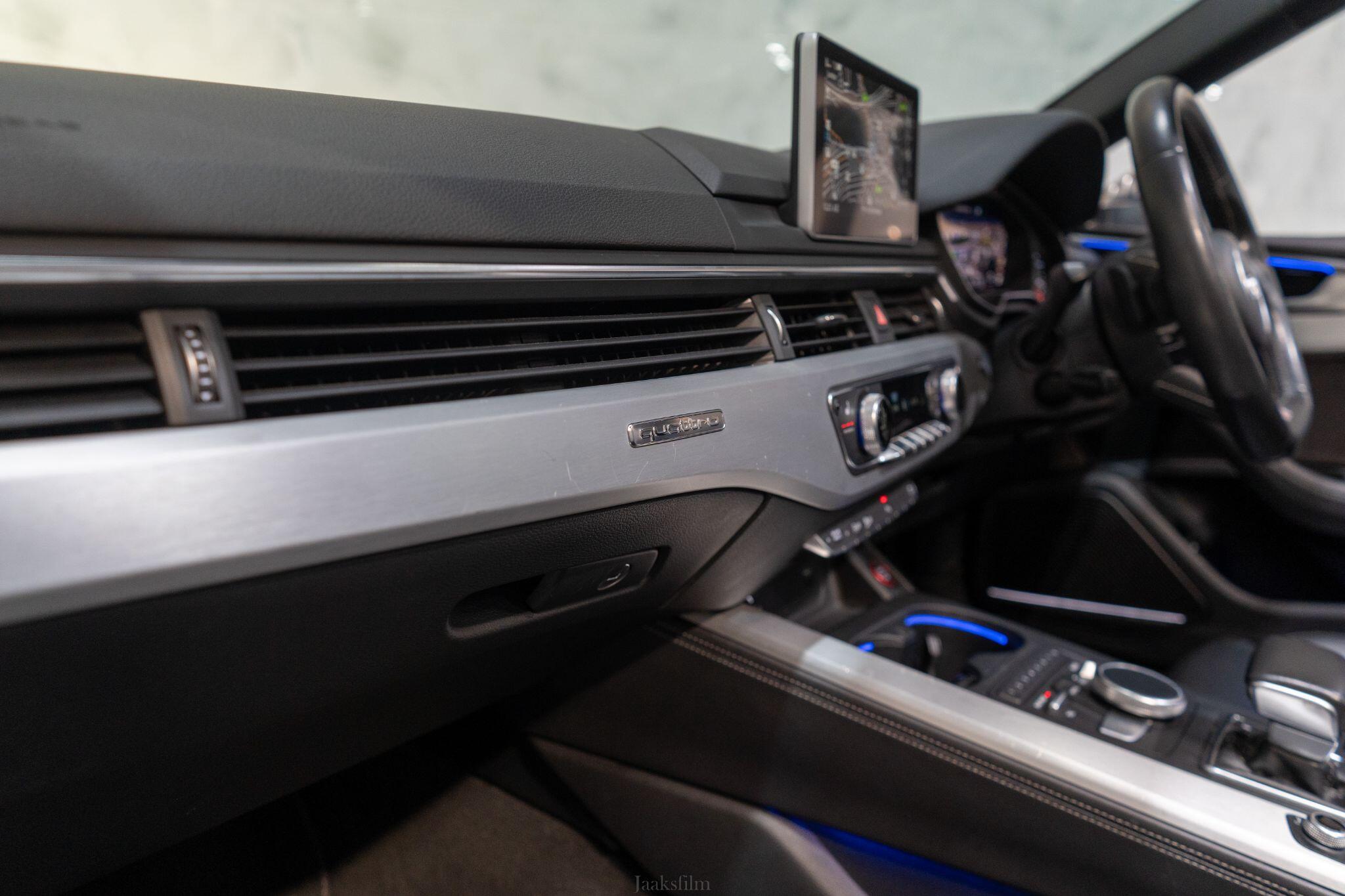 Audi S5 view 18