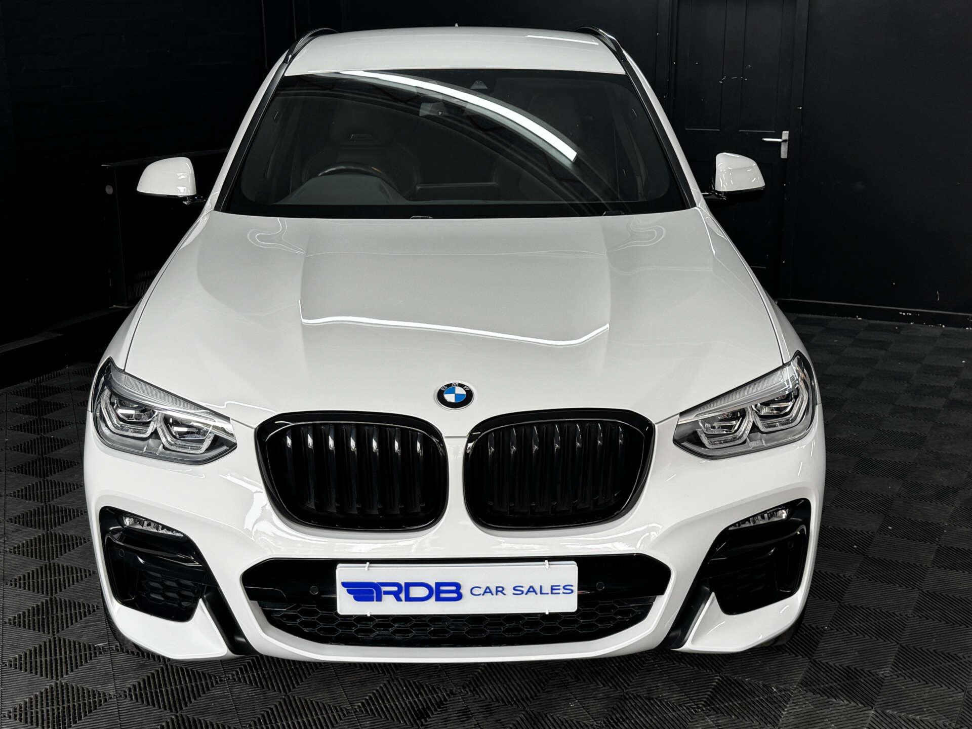 BMW X3 view 8