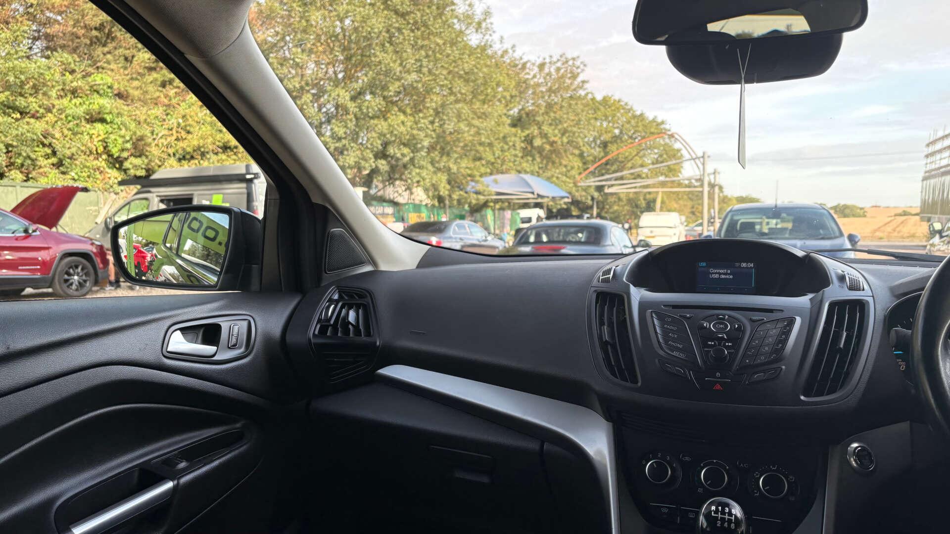 Ford Kuga view 30
