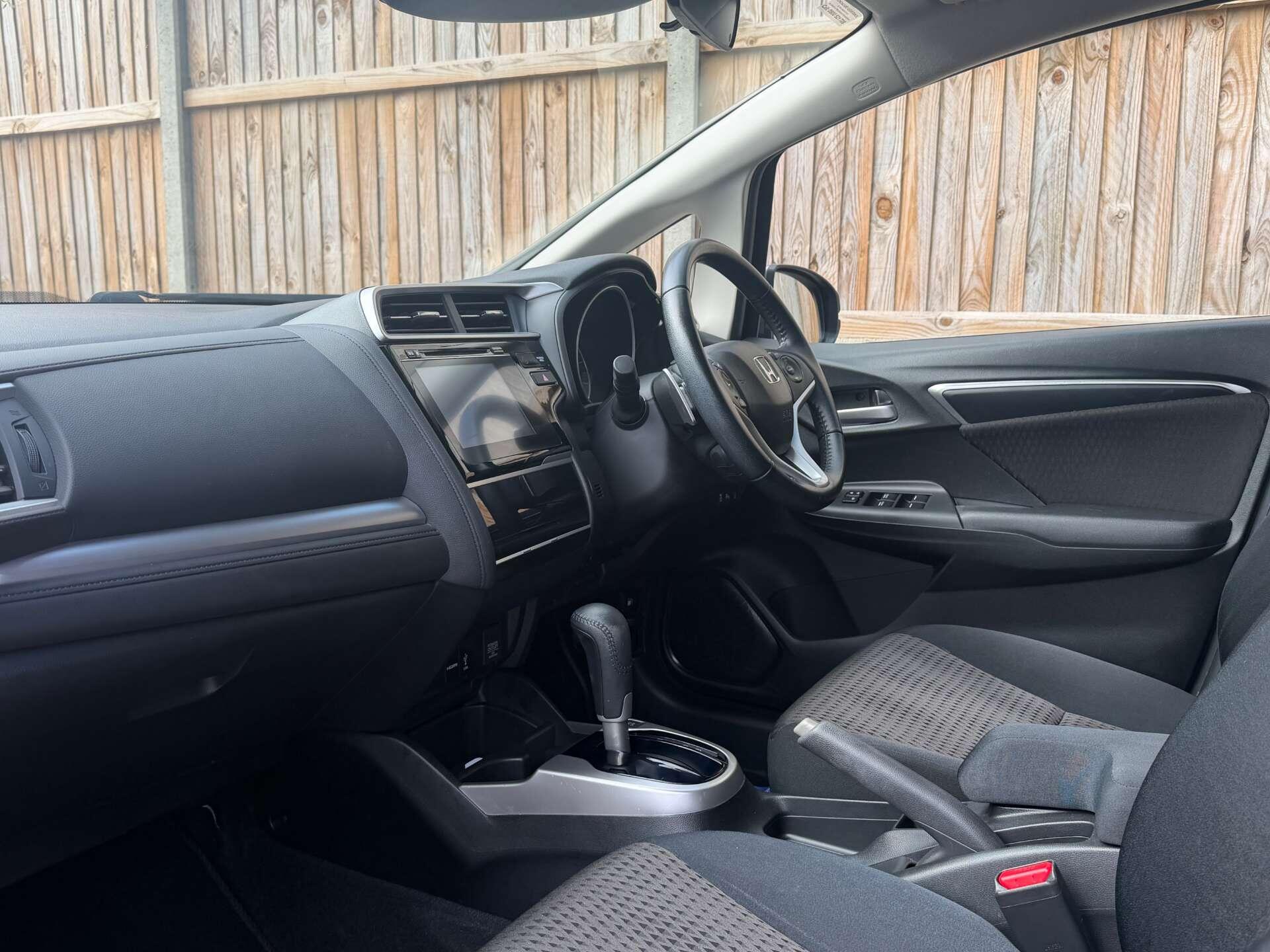 Honda Jazz view 3