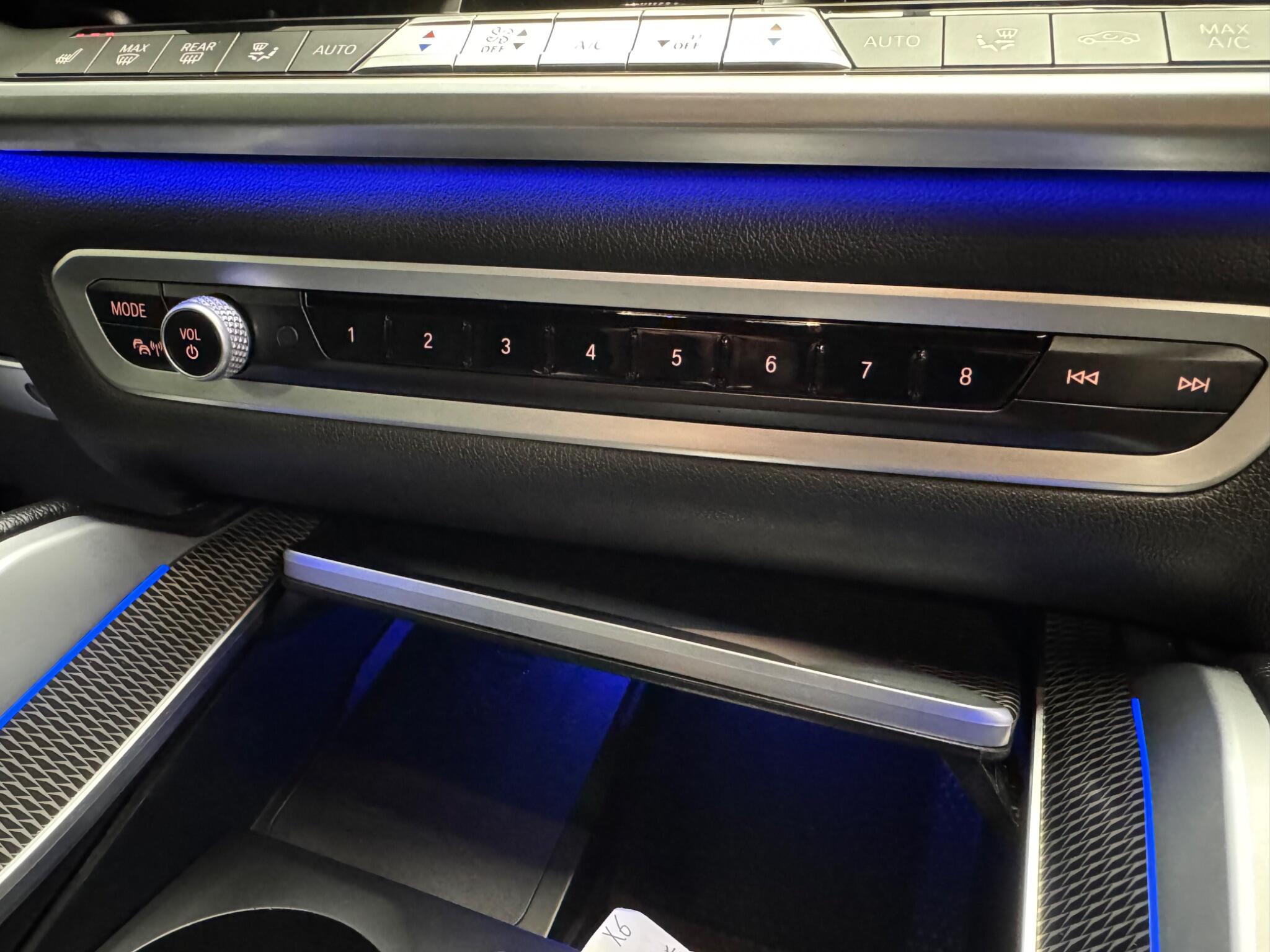 BMW X6 view 38