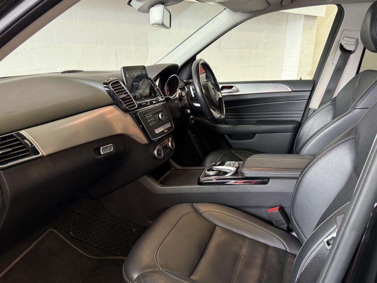 Mercedes-Benz Gle view 55
