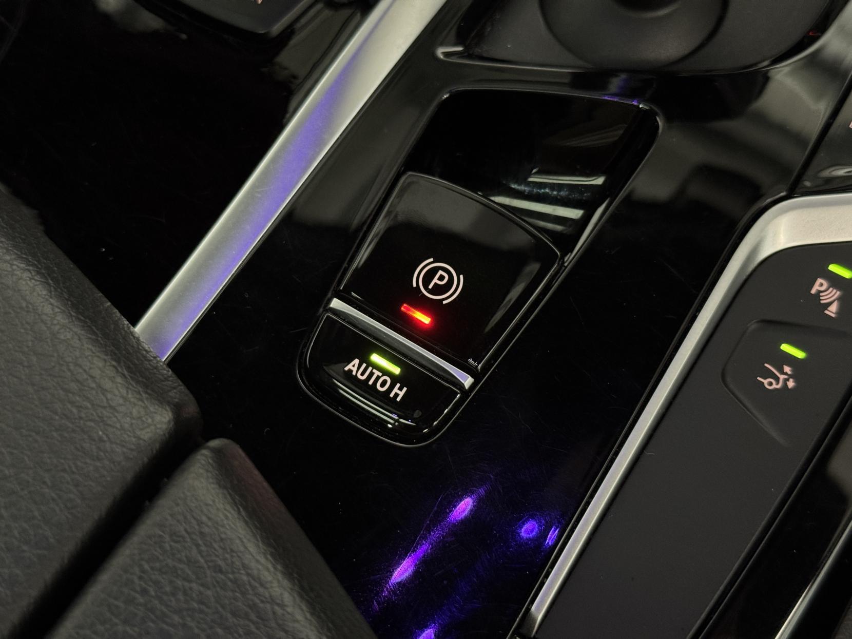 BMW 6 Series view 48