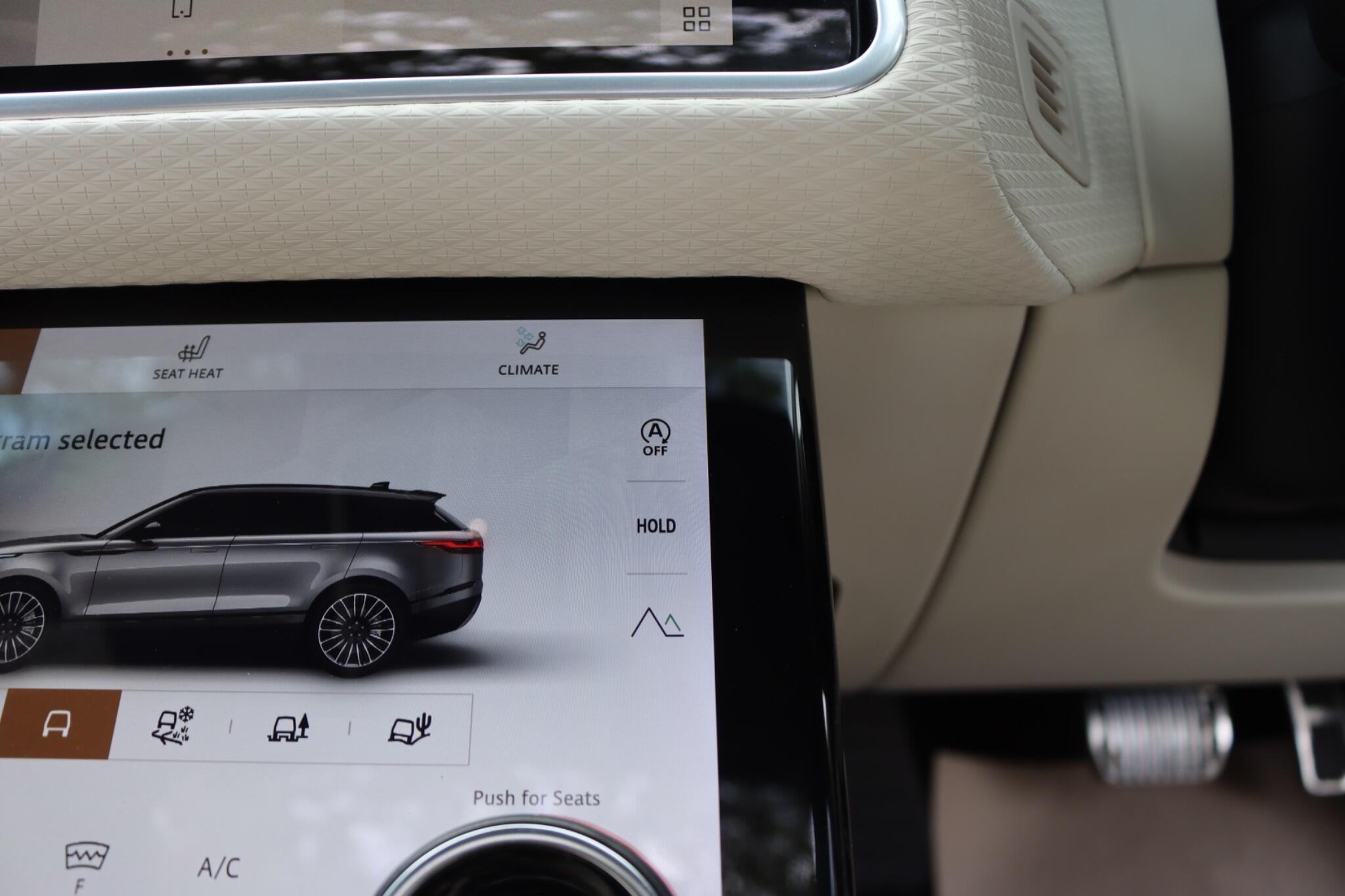 Land Rover Range Rover Velar view 62