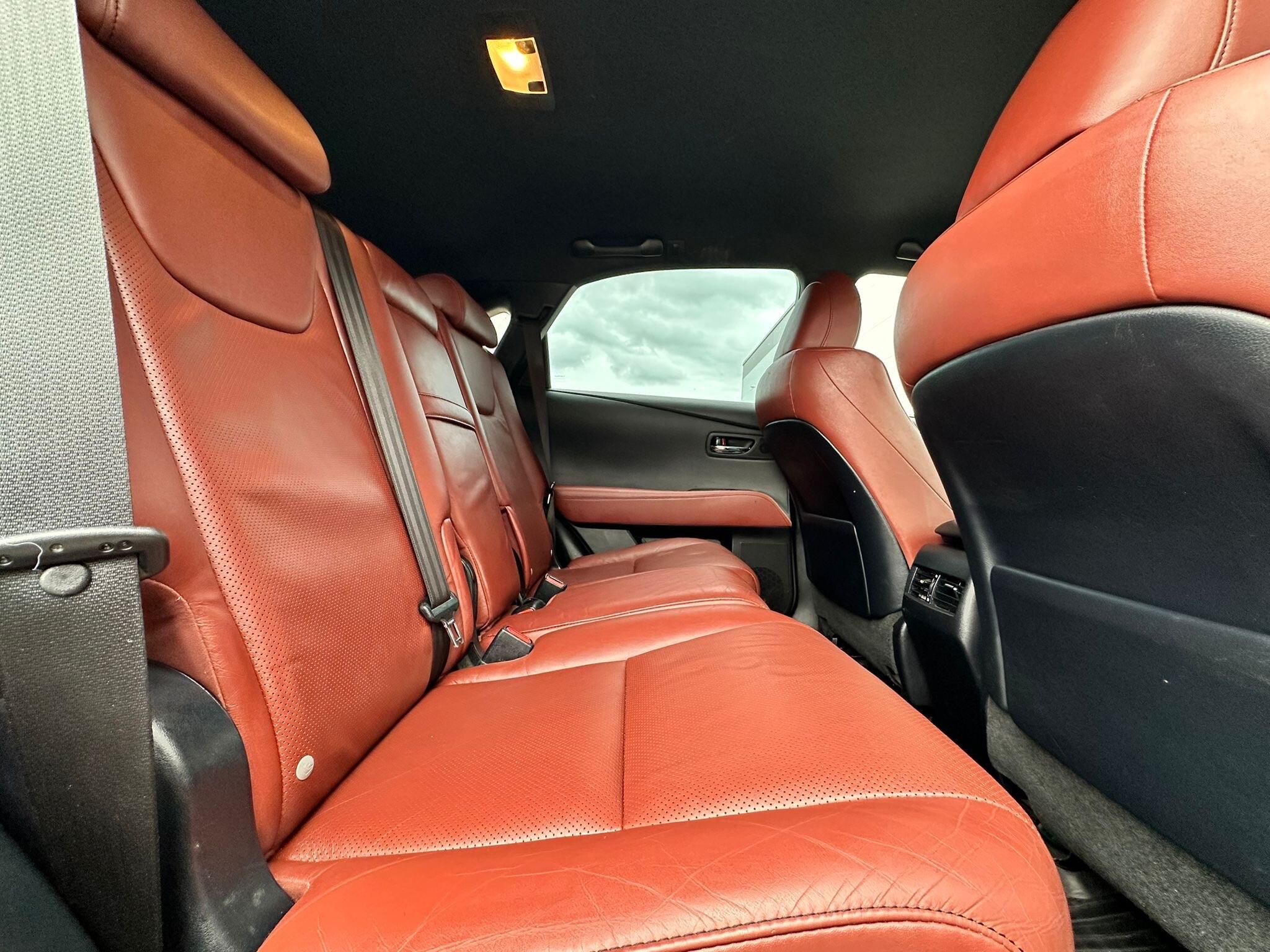Lexus RX view 24