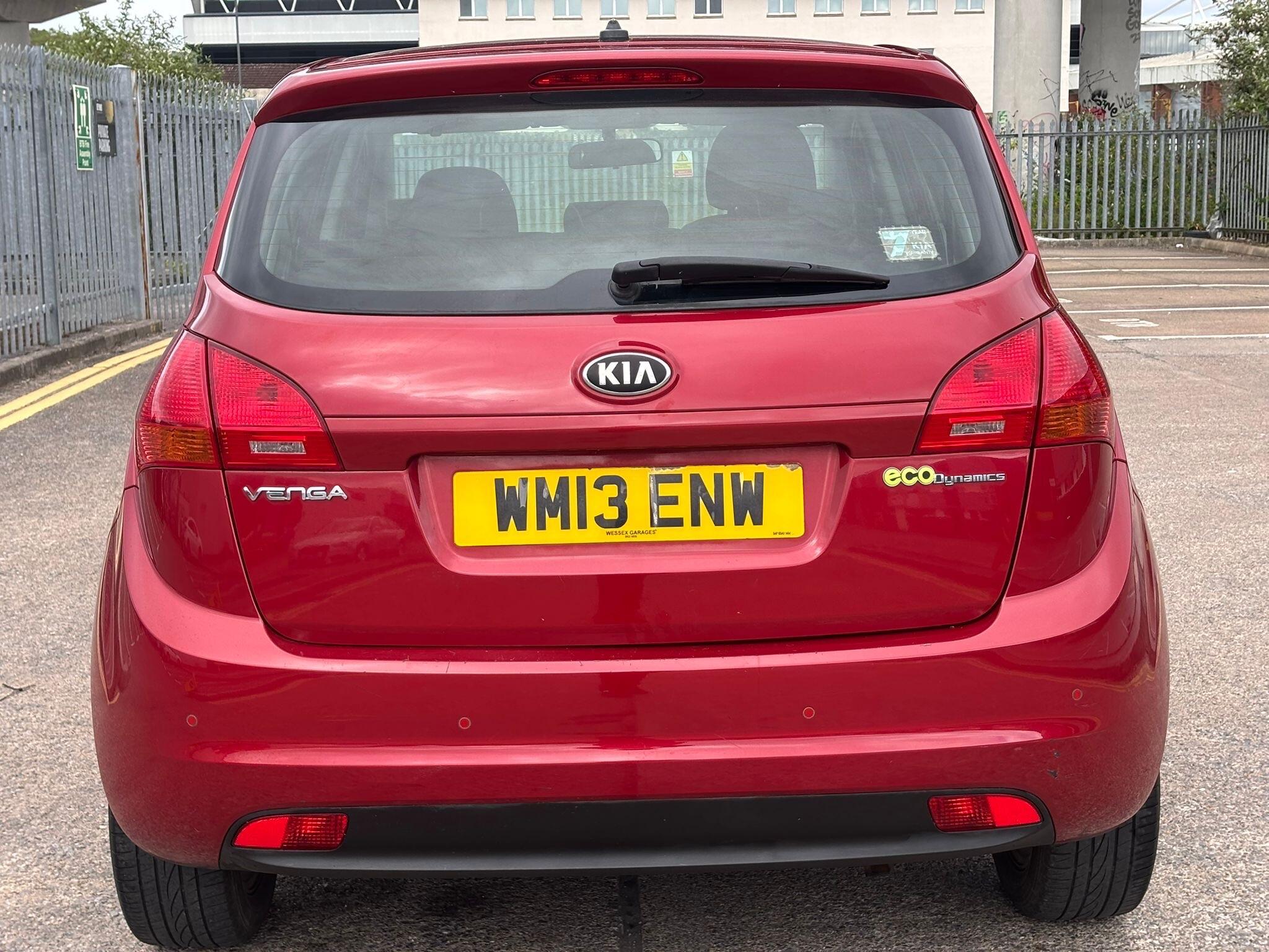 Kia Venga view 13