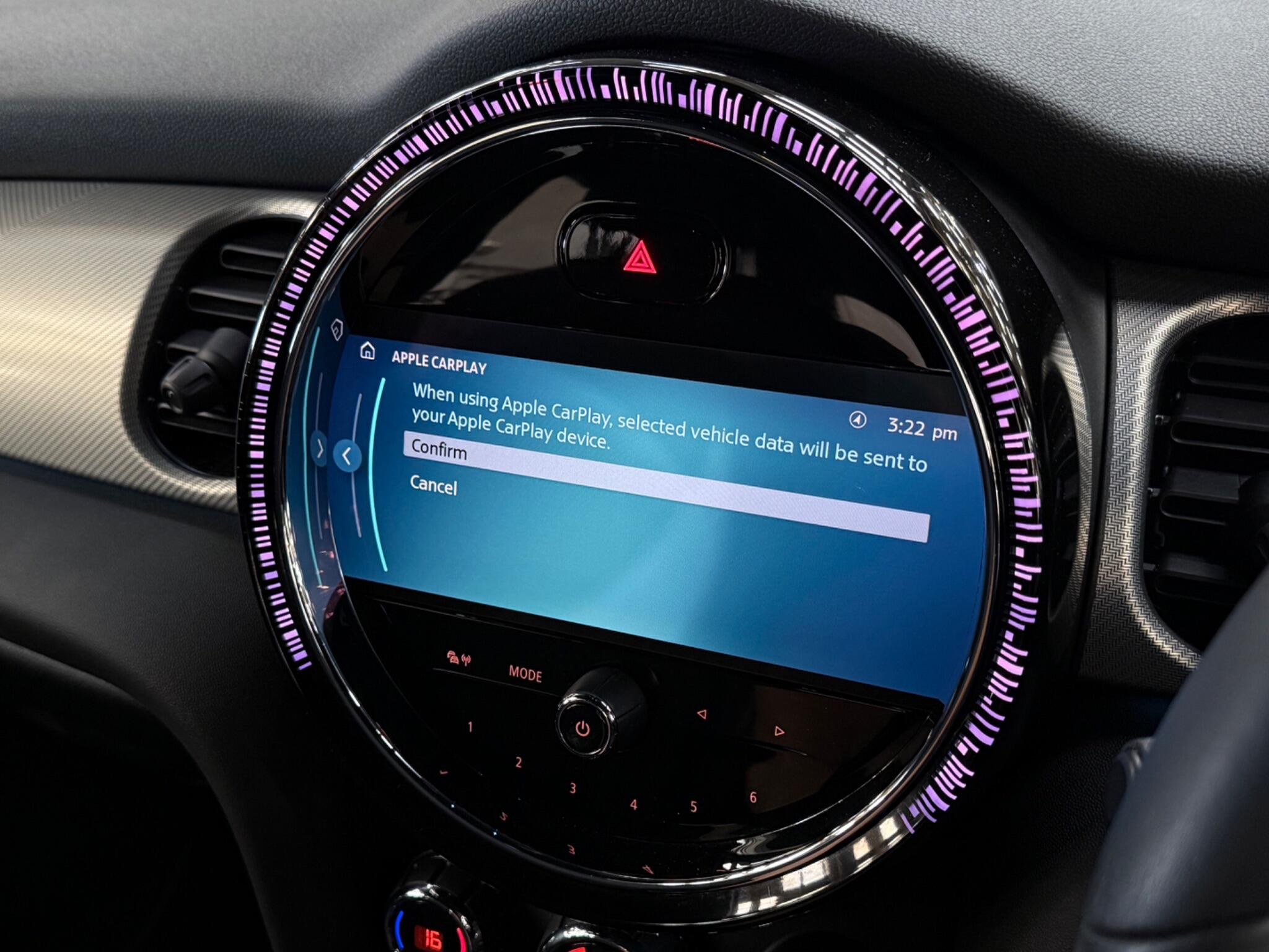 Mini Hatch view 26