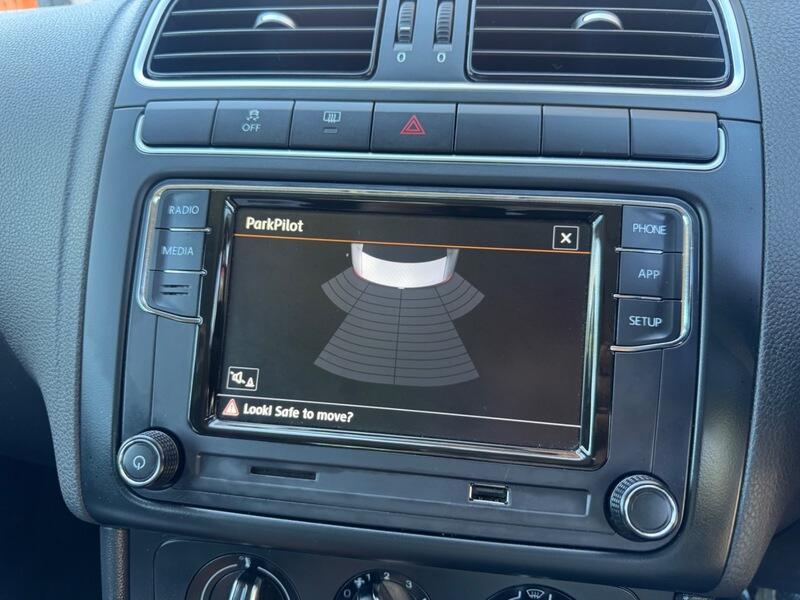 Volkswagen Polo view 21