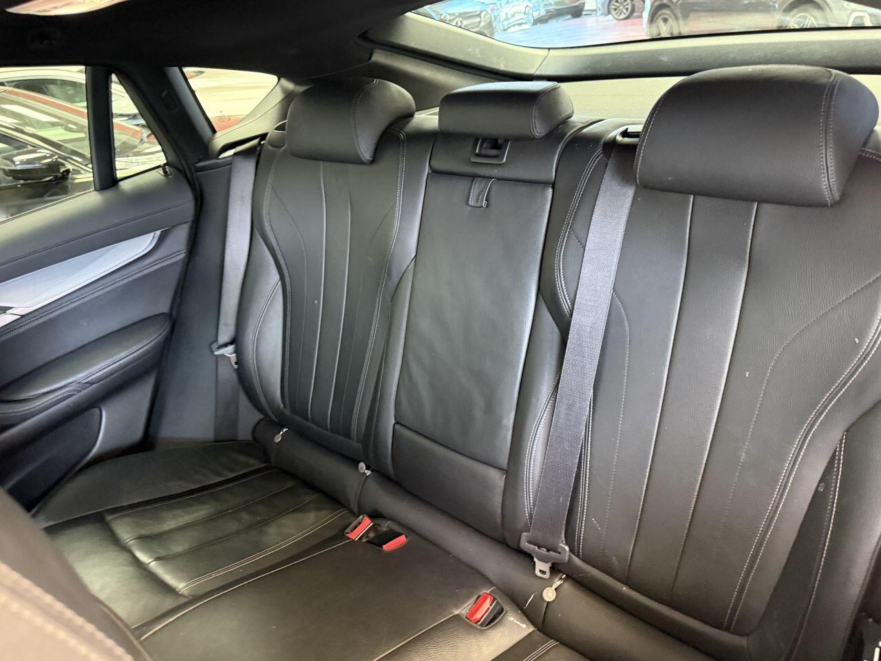 BMW X6 view 59