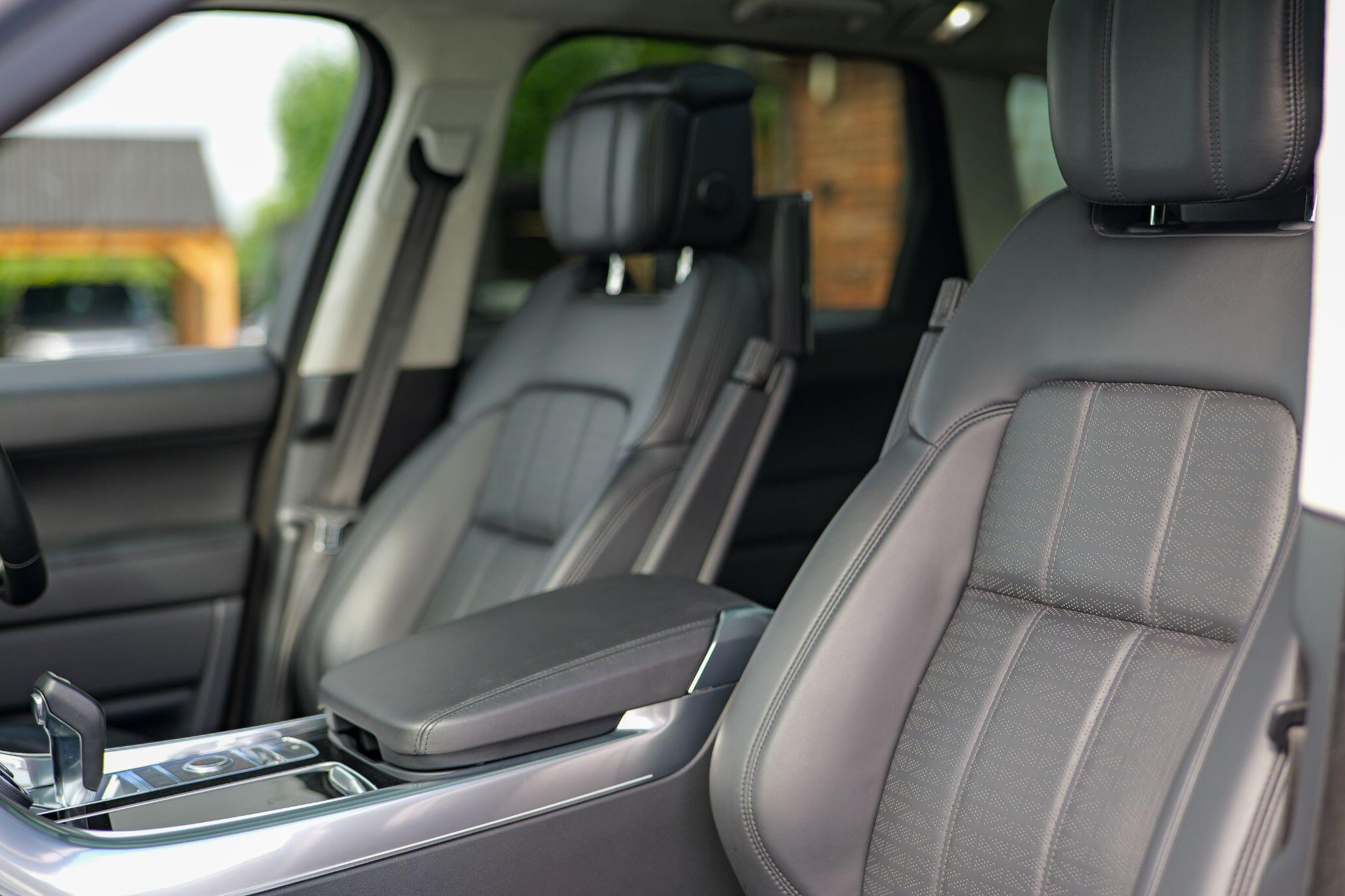Land Rover Range Rover Sport view 24