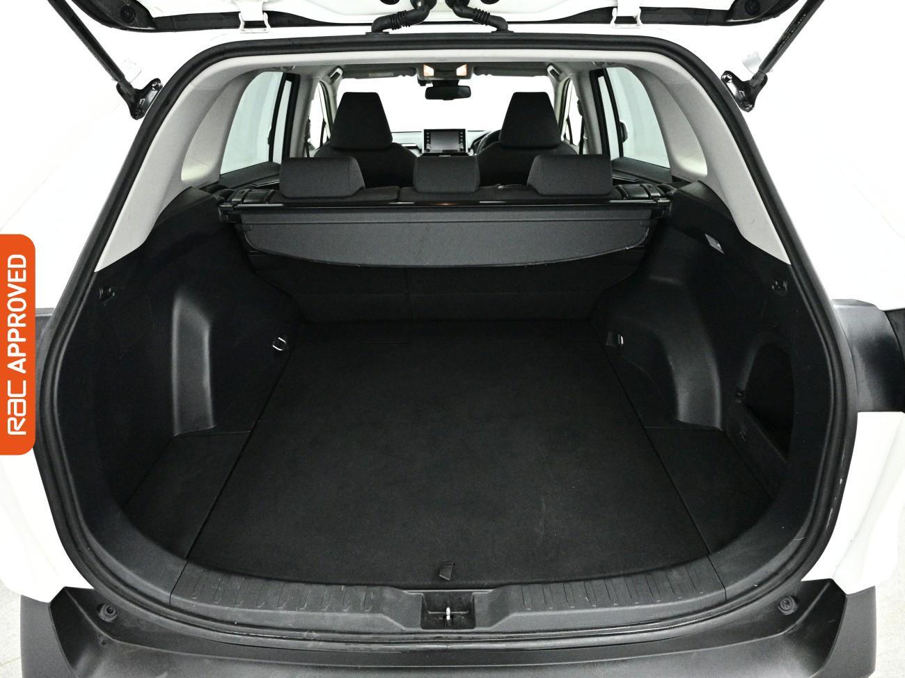 Toyota RAV4 view 25