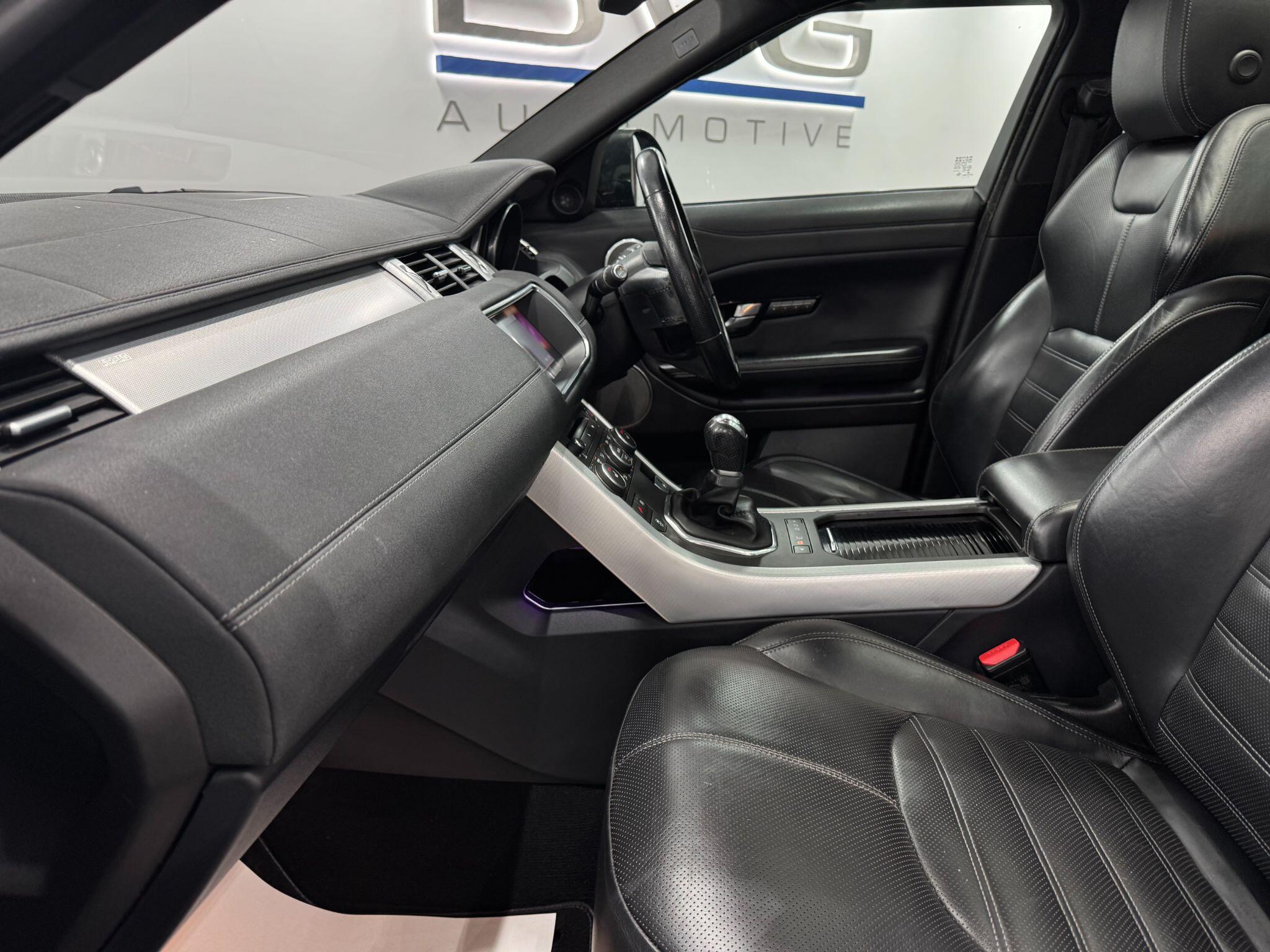 Land Rover Range Rover Evoque view 47