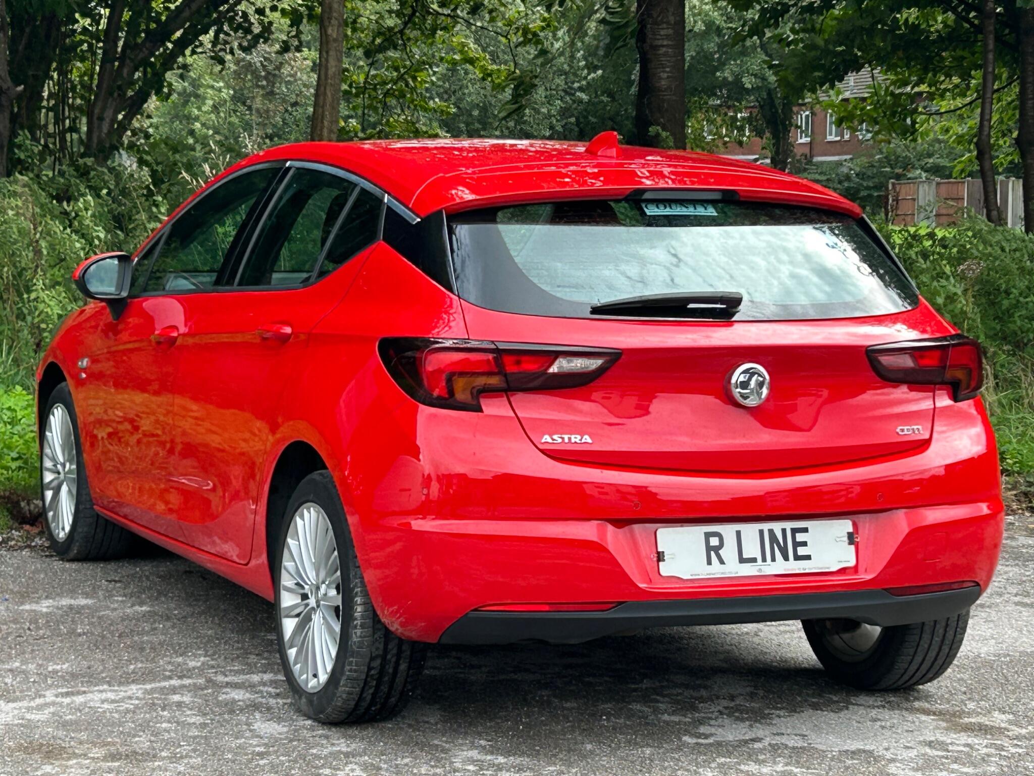 Vauxhall Astra view 9