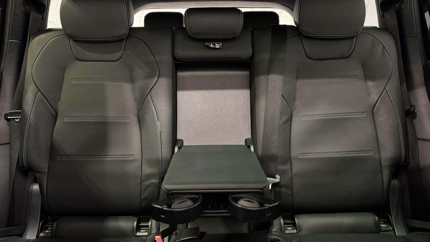 Mercedes-Benz GLB view 11