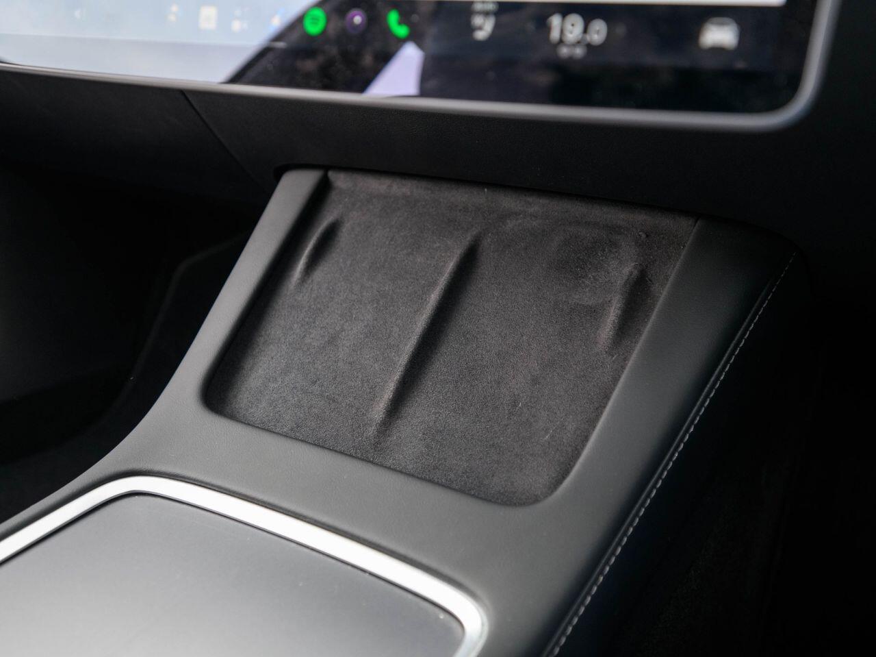 Tesla Model 3 view 21