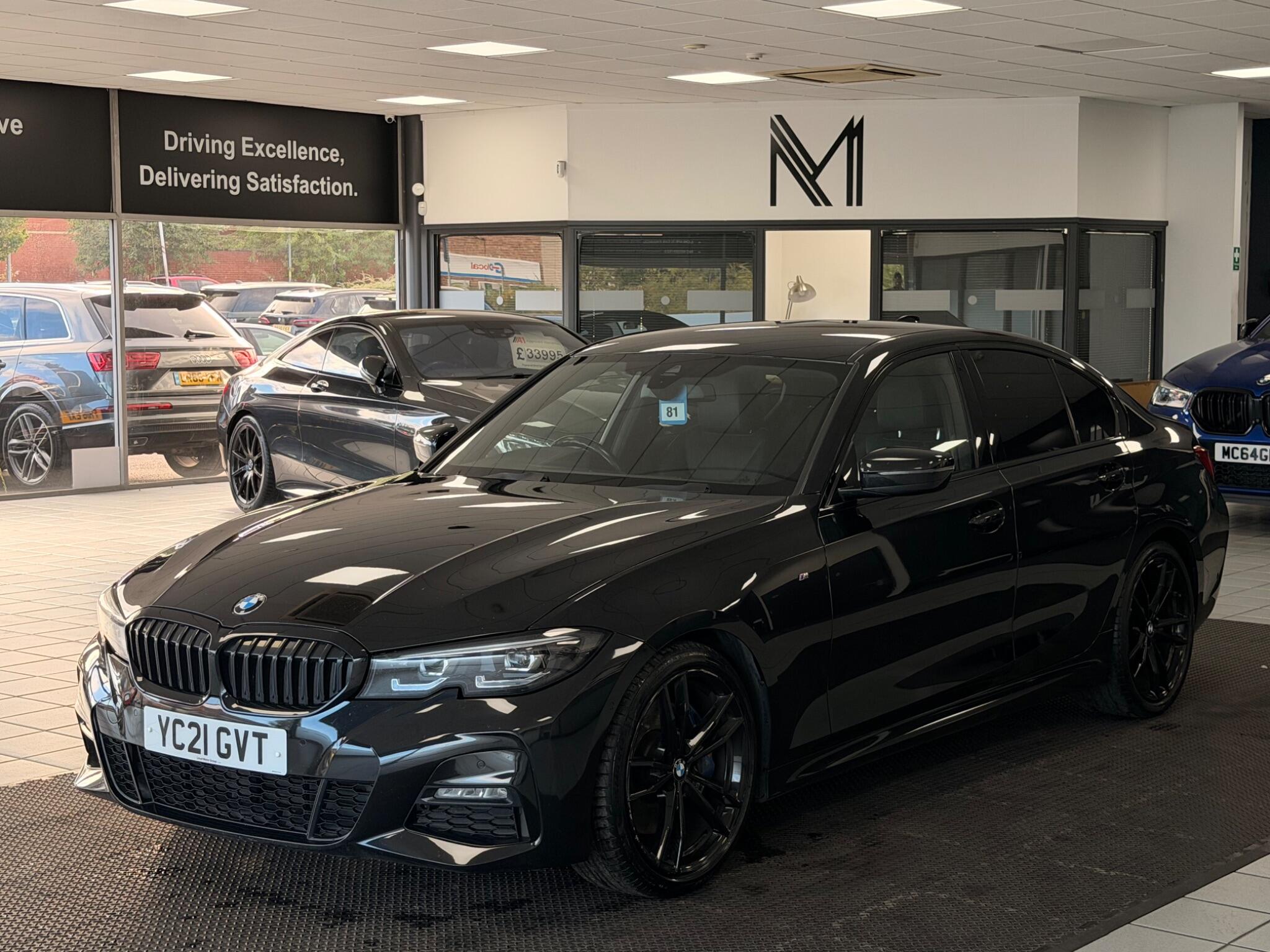 BMW 3 Series view 3