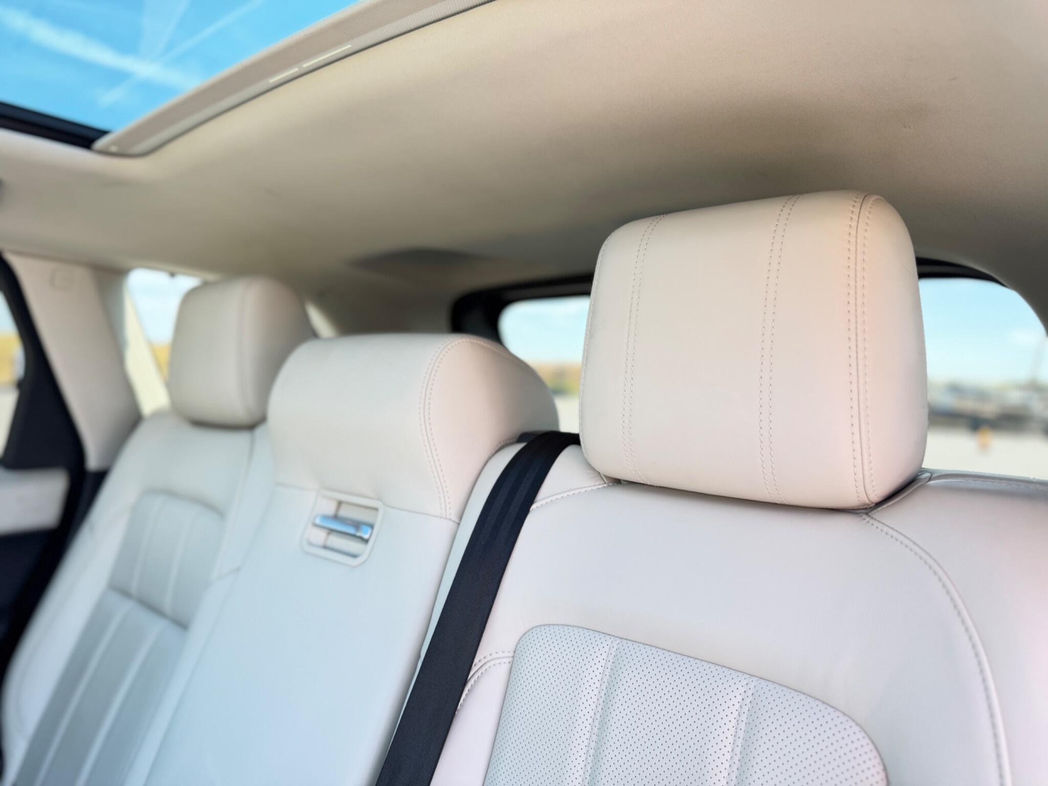 Land Rover Range Rover Sport view 13