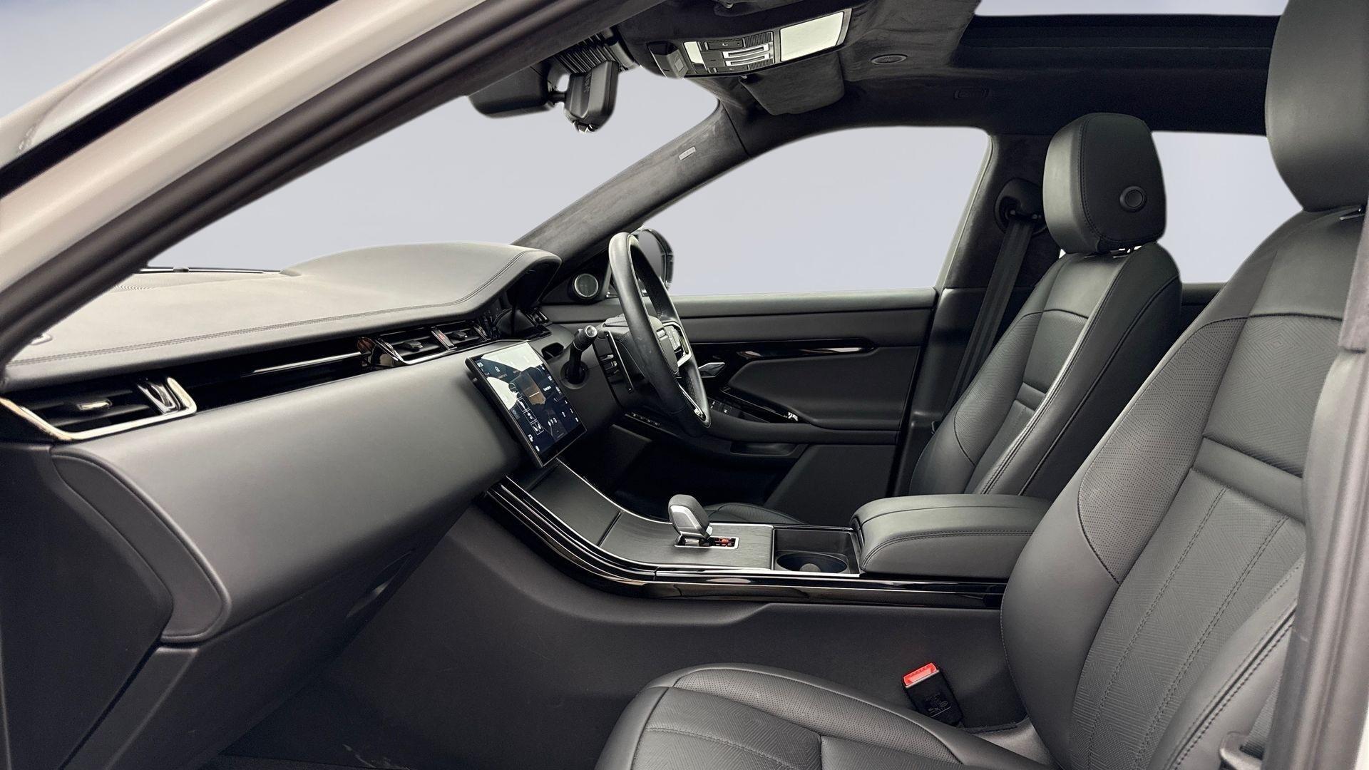 Land Rover Range Rover Evoque view 3