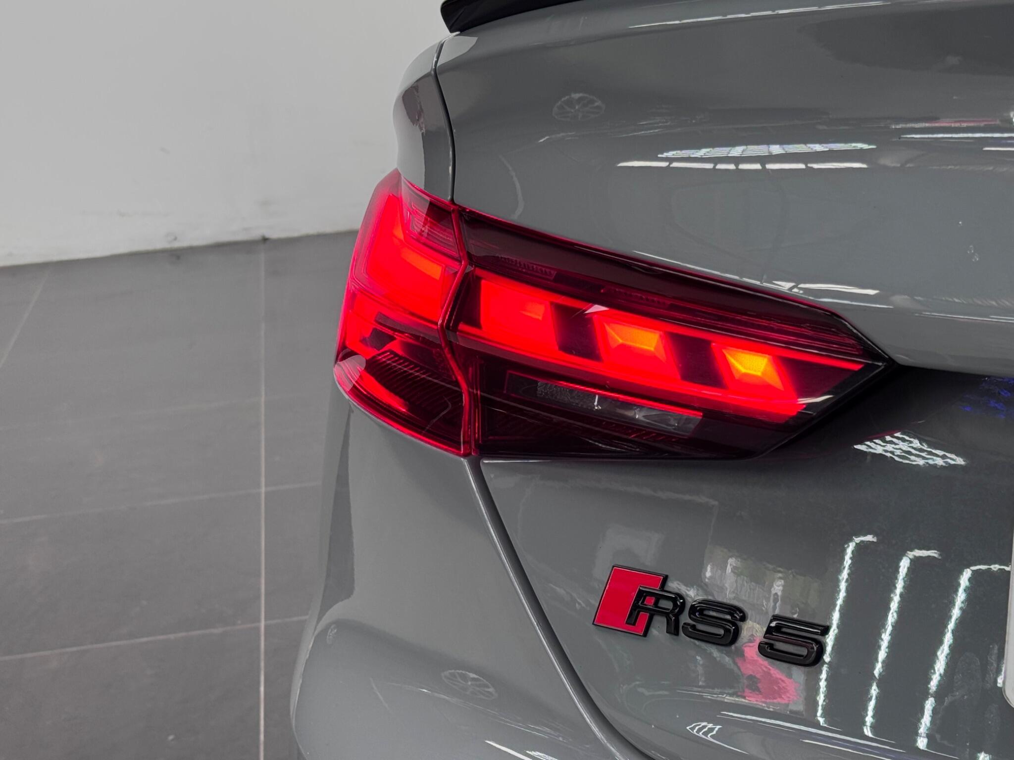 Audi RS5 view 20