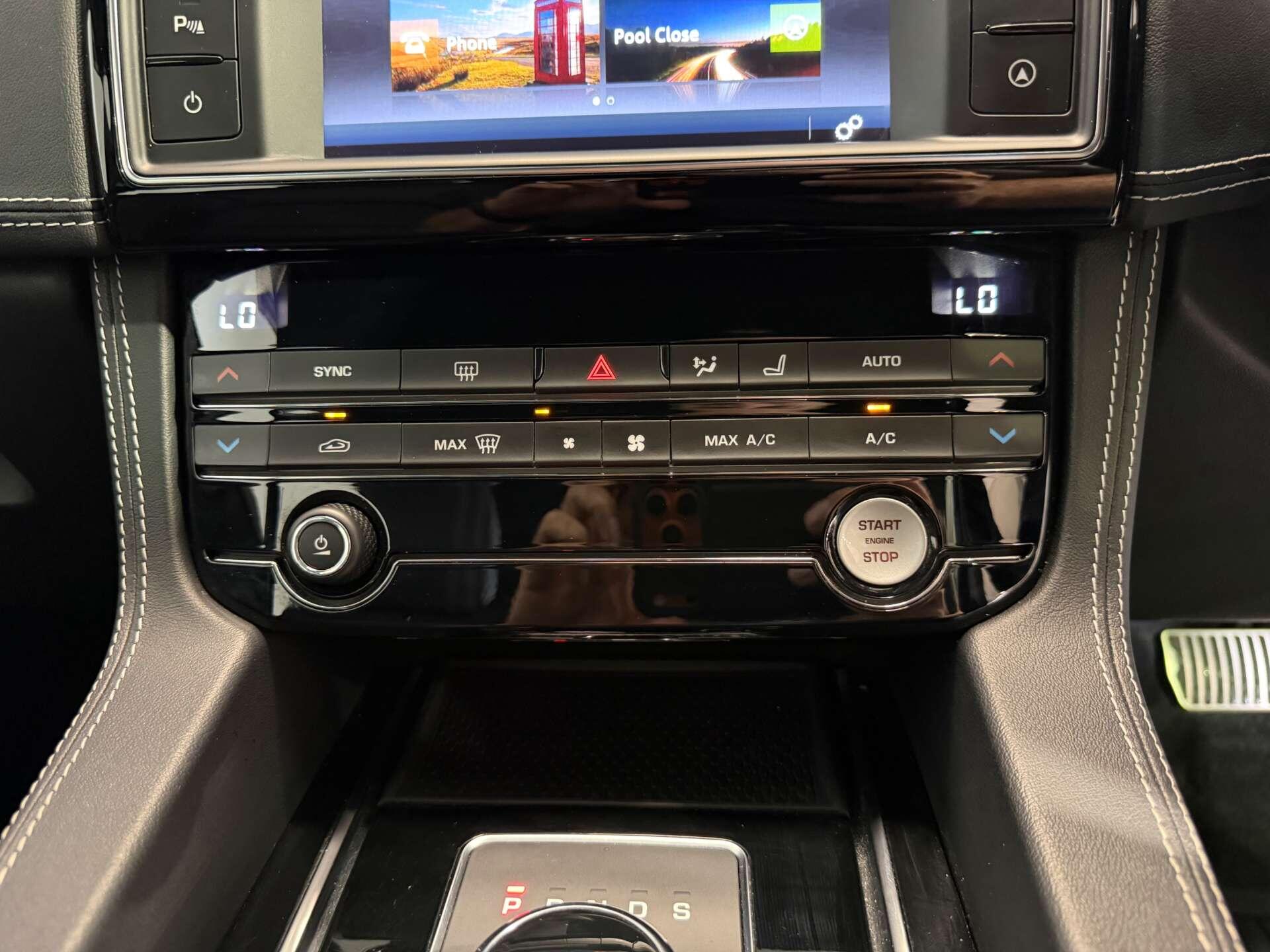 Jaguar F-Pace view 43