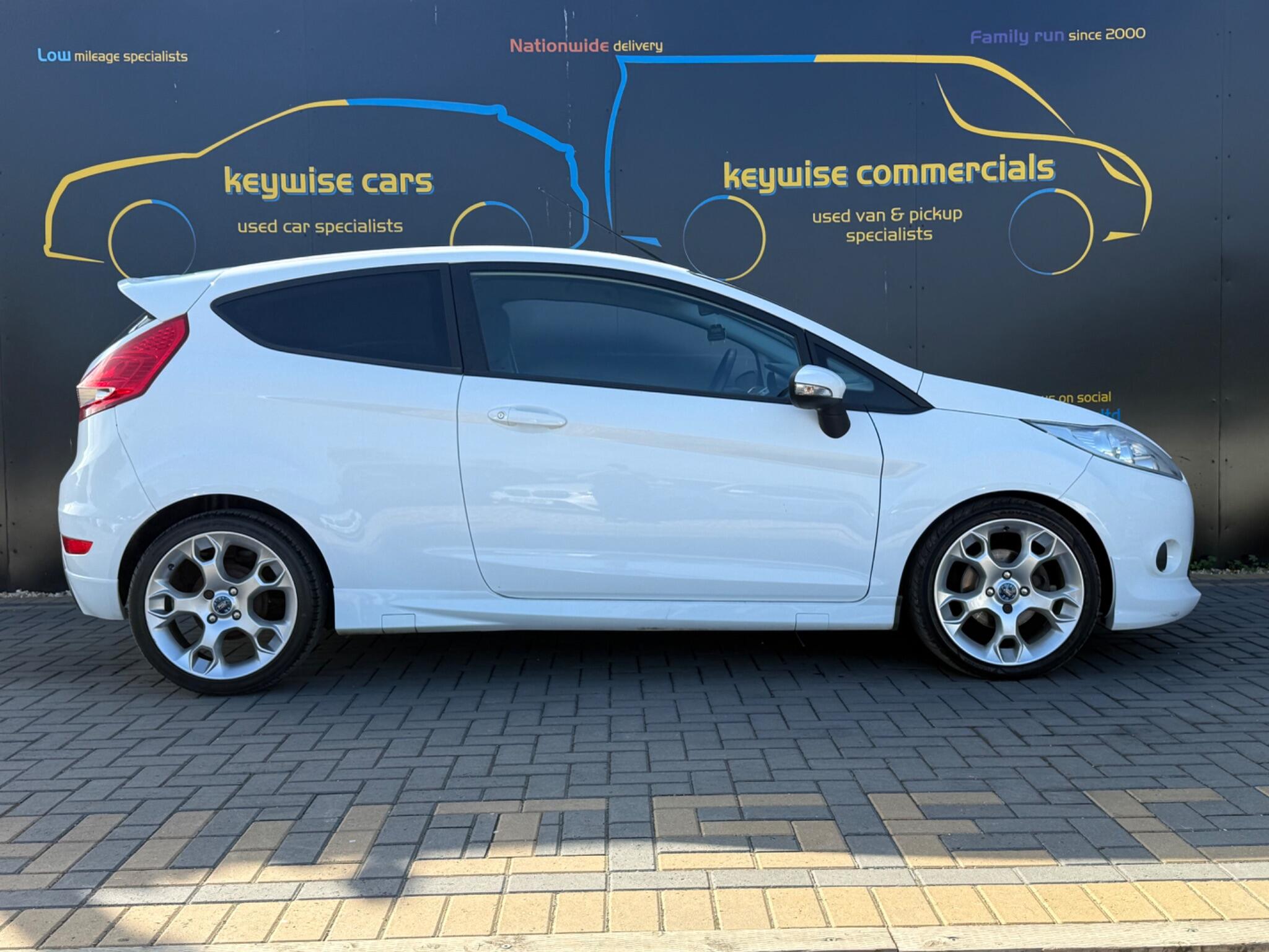 Ford Fiesta view 7