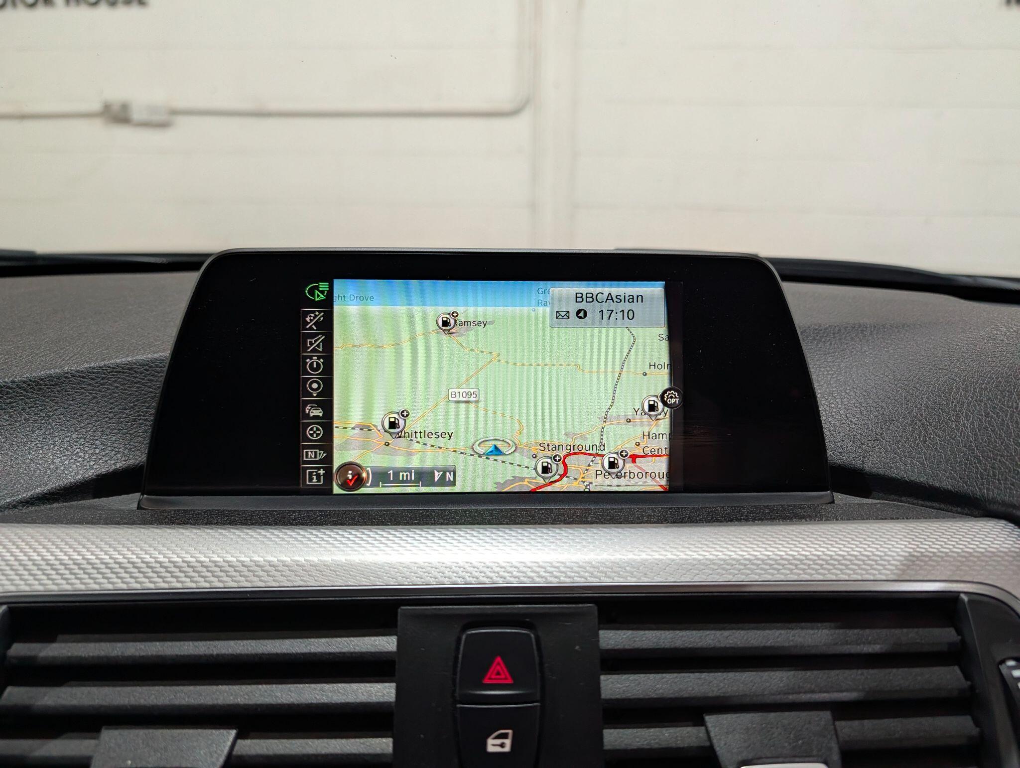 BMW 3 Series view 52
