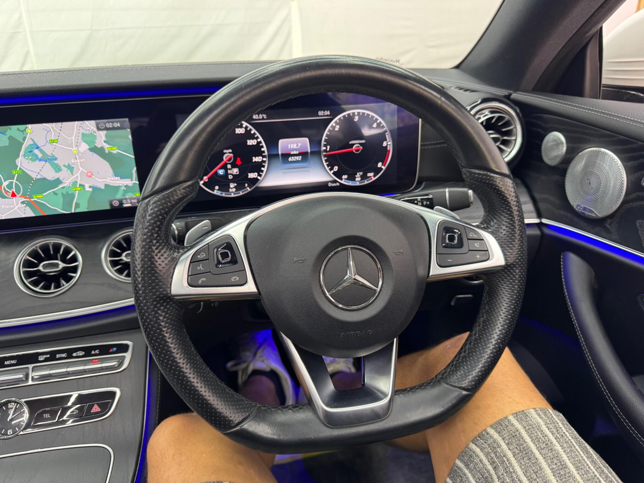 Mercedes-Benz E Class view 47