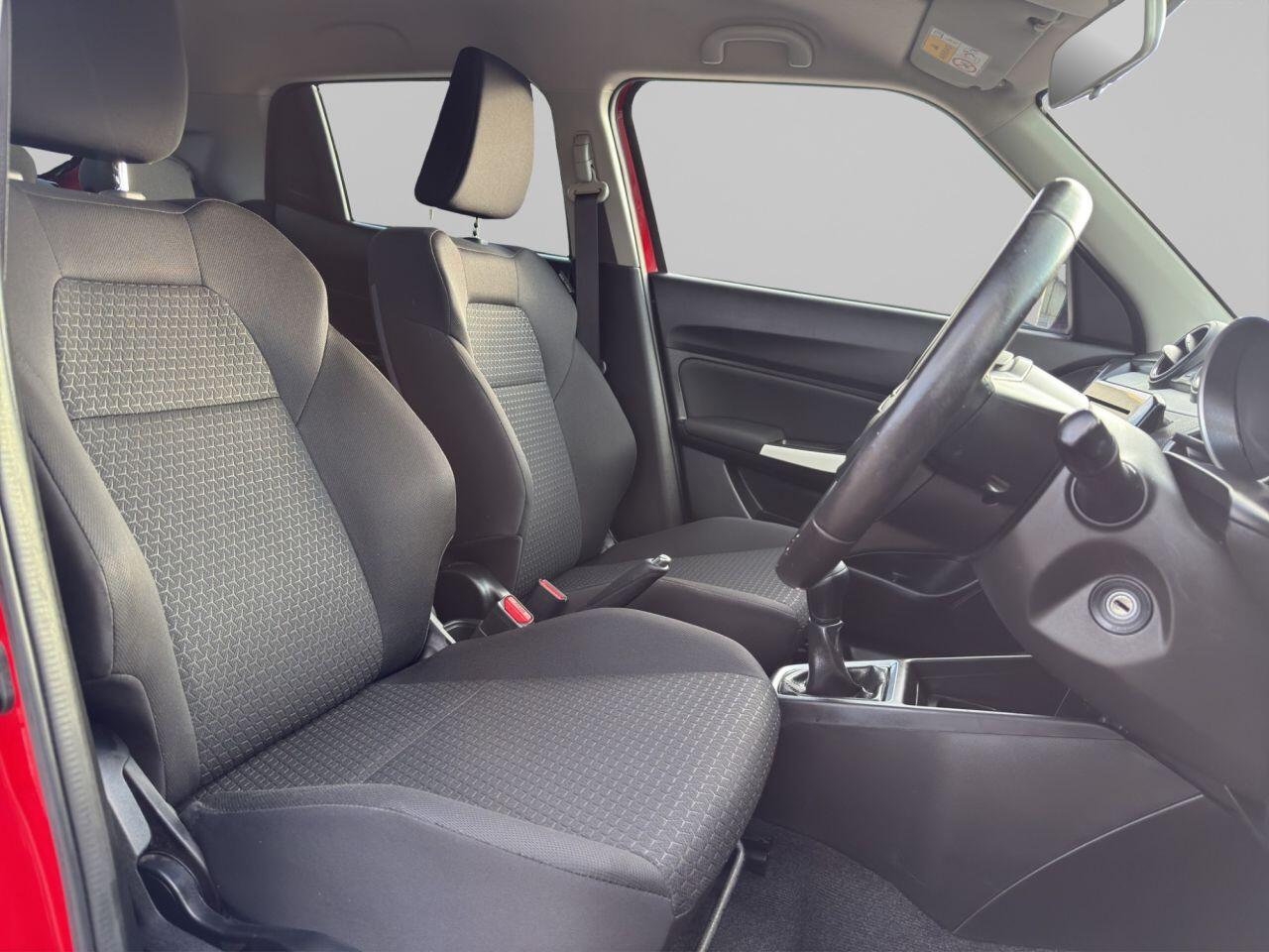 Suzuki Swift view 14