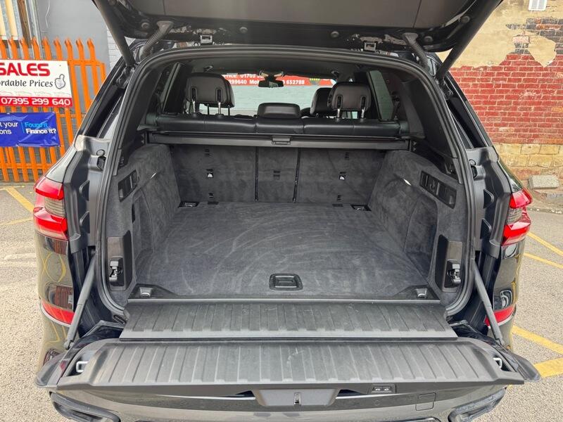 BMW X5 BMW X5 view 15