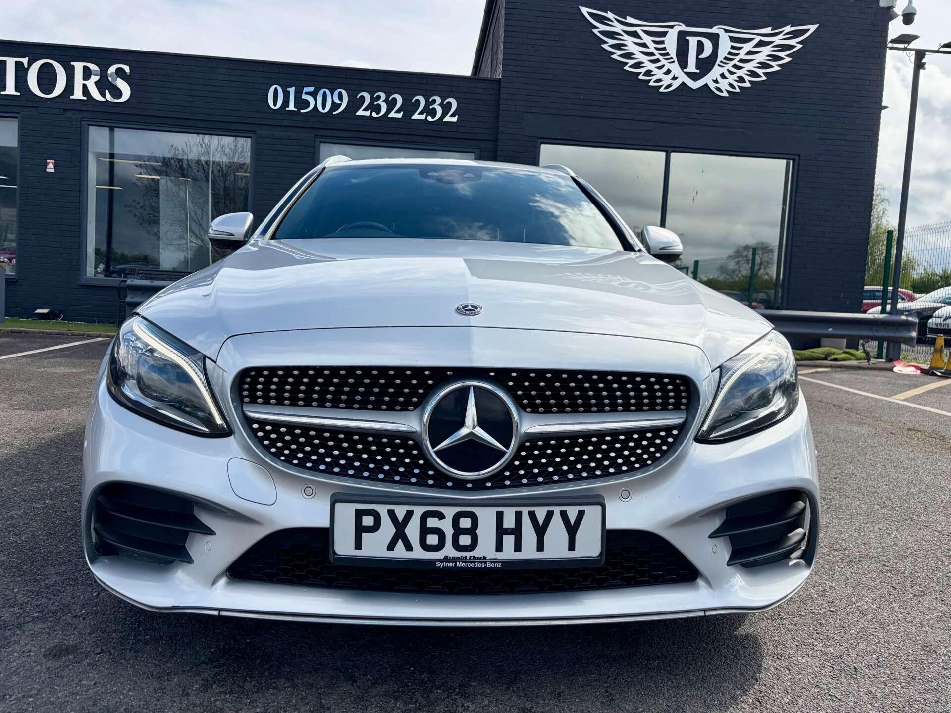 Mercedes-Benz C Class view 3