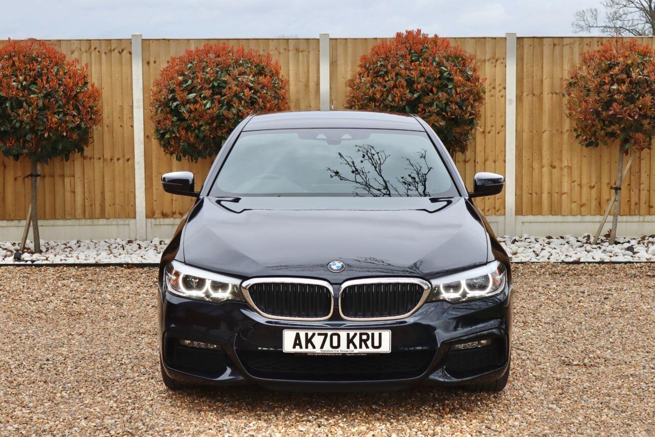 BMW 5 Series view 23