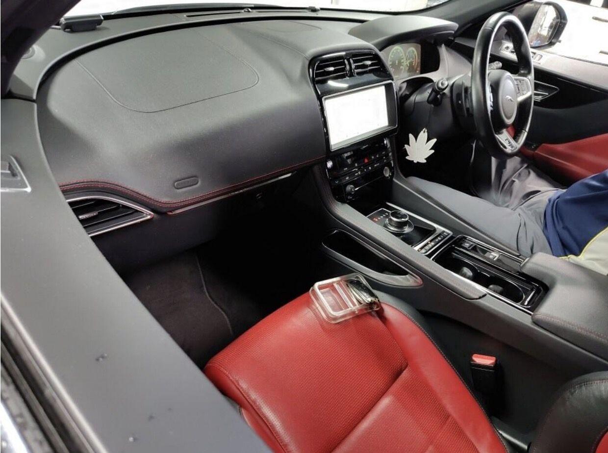 Jaguar F-Pace view 5