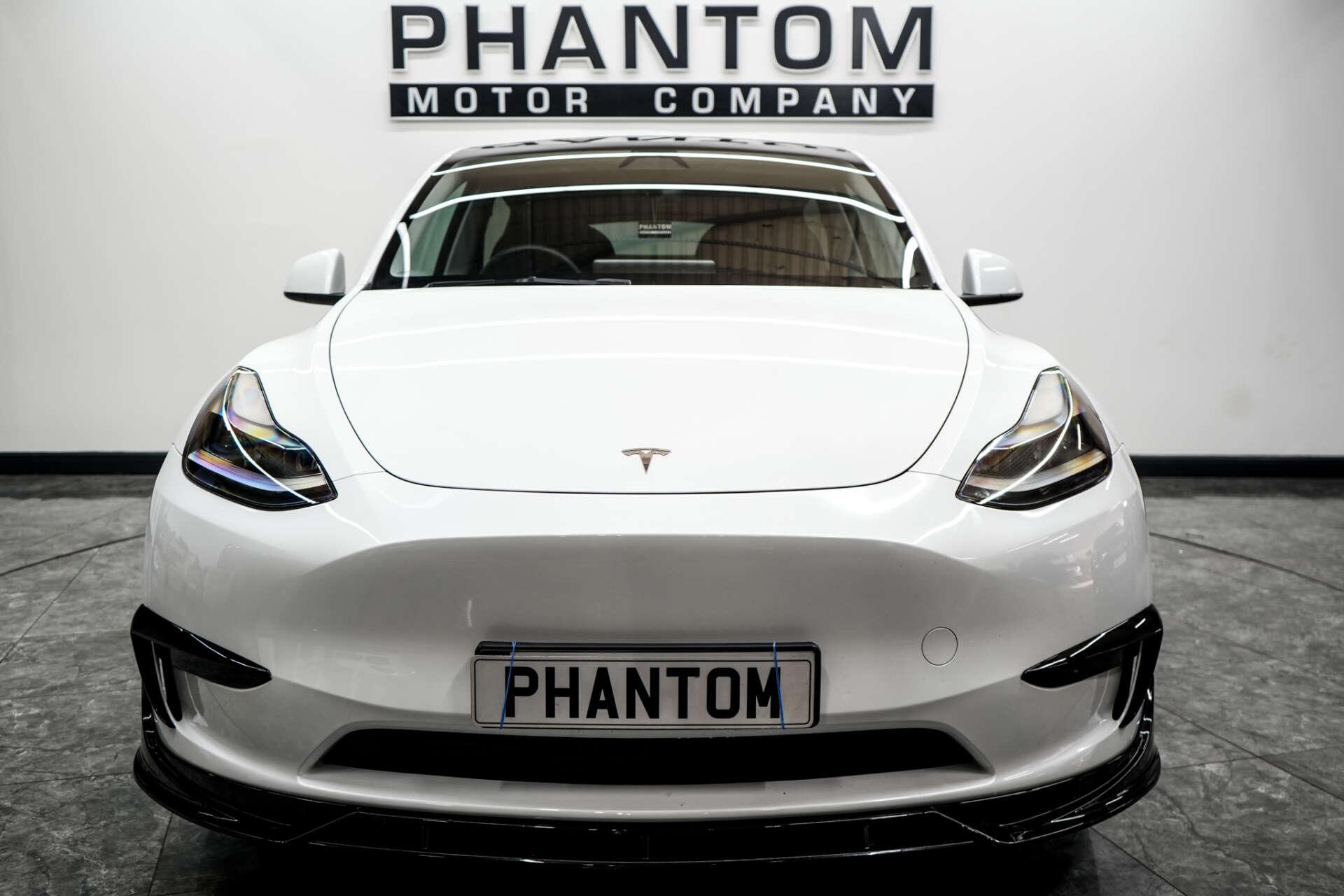 Tesla Model Y view 5