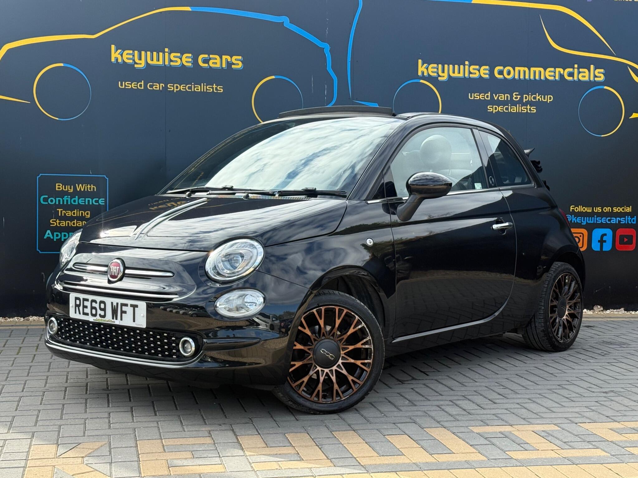 2019 Fiat 500C in Black for sale