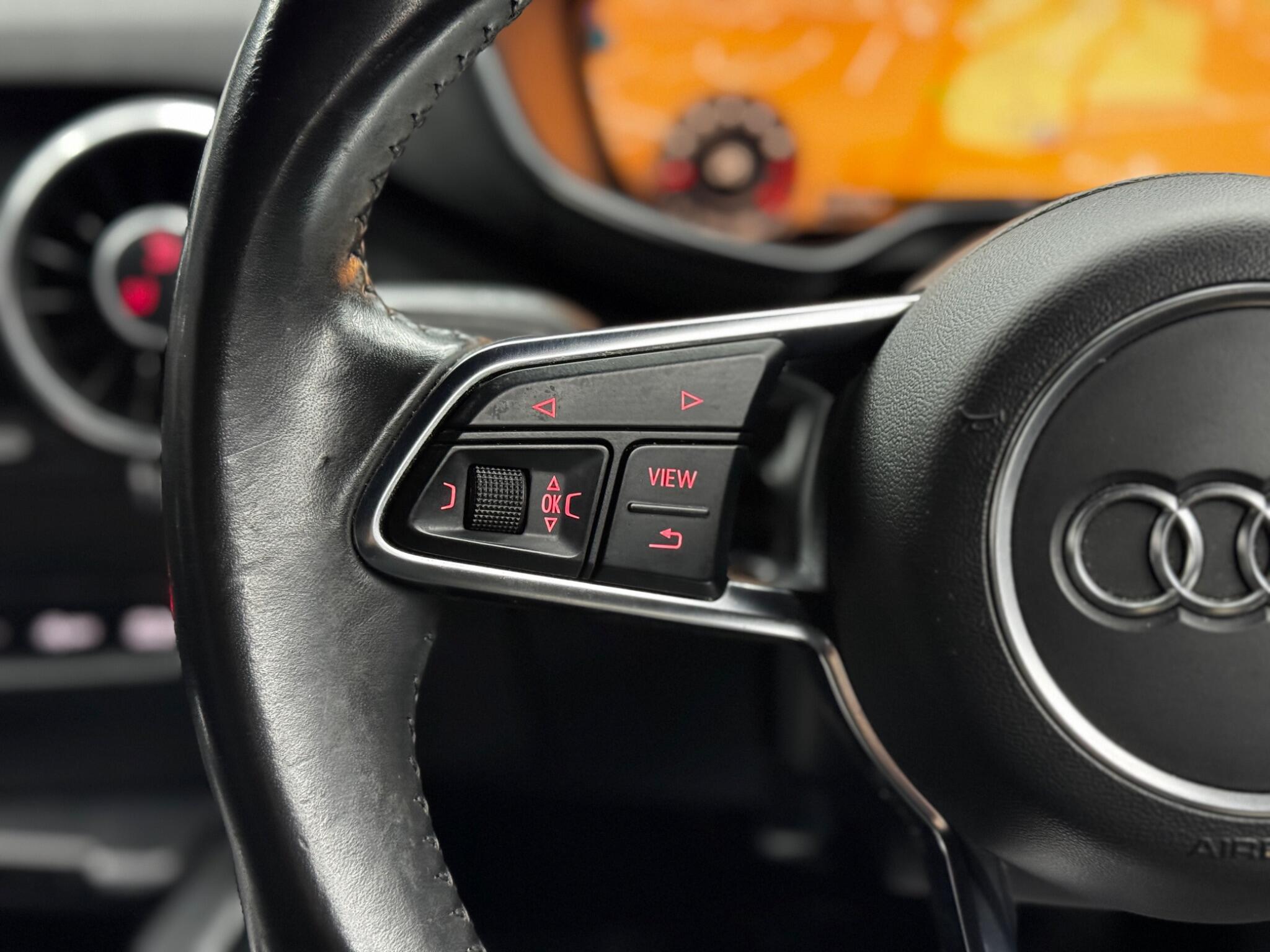 Audi TT view 19