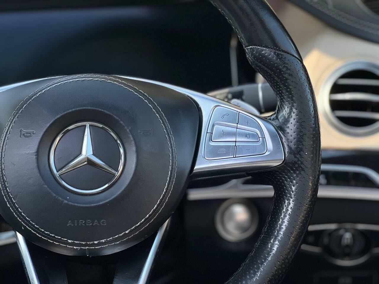 Mercedes-Benz S-Class view 24