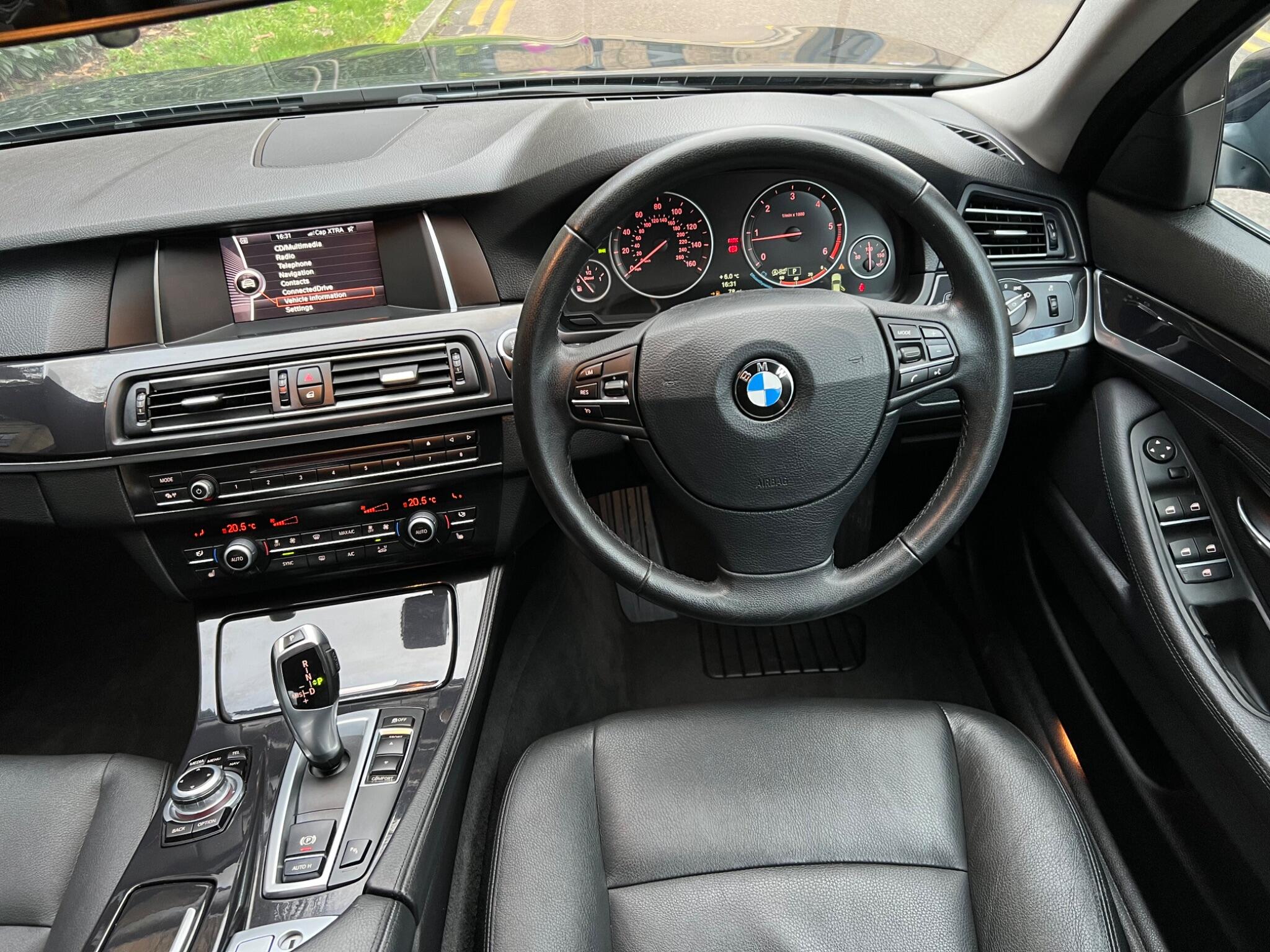 BMW 5 Series view 37
