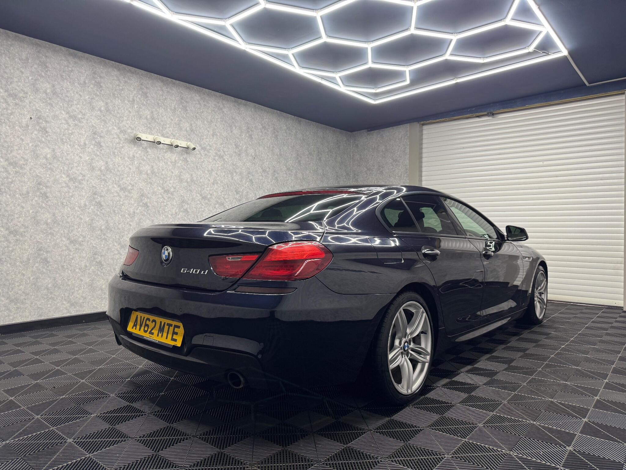 BMW 6 Series view 4