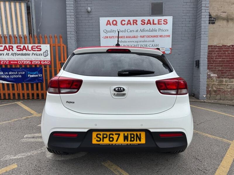 Kia Rio view 6