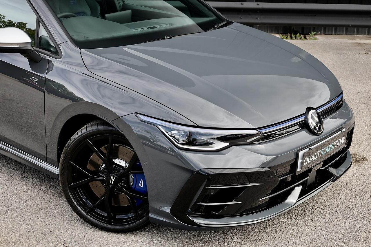Volkswagen Golf view 19