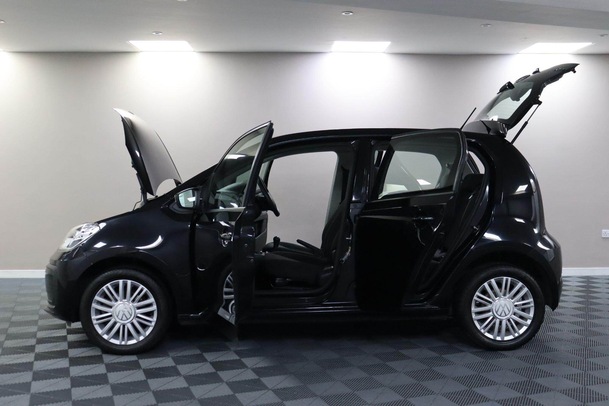 Volkswagen Up! view 6