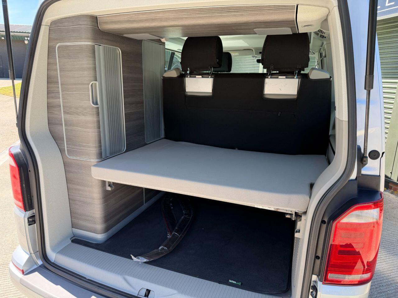 Volkswagen California view 23