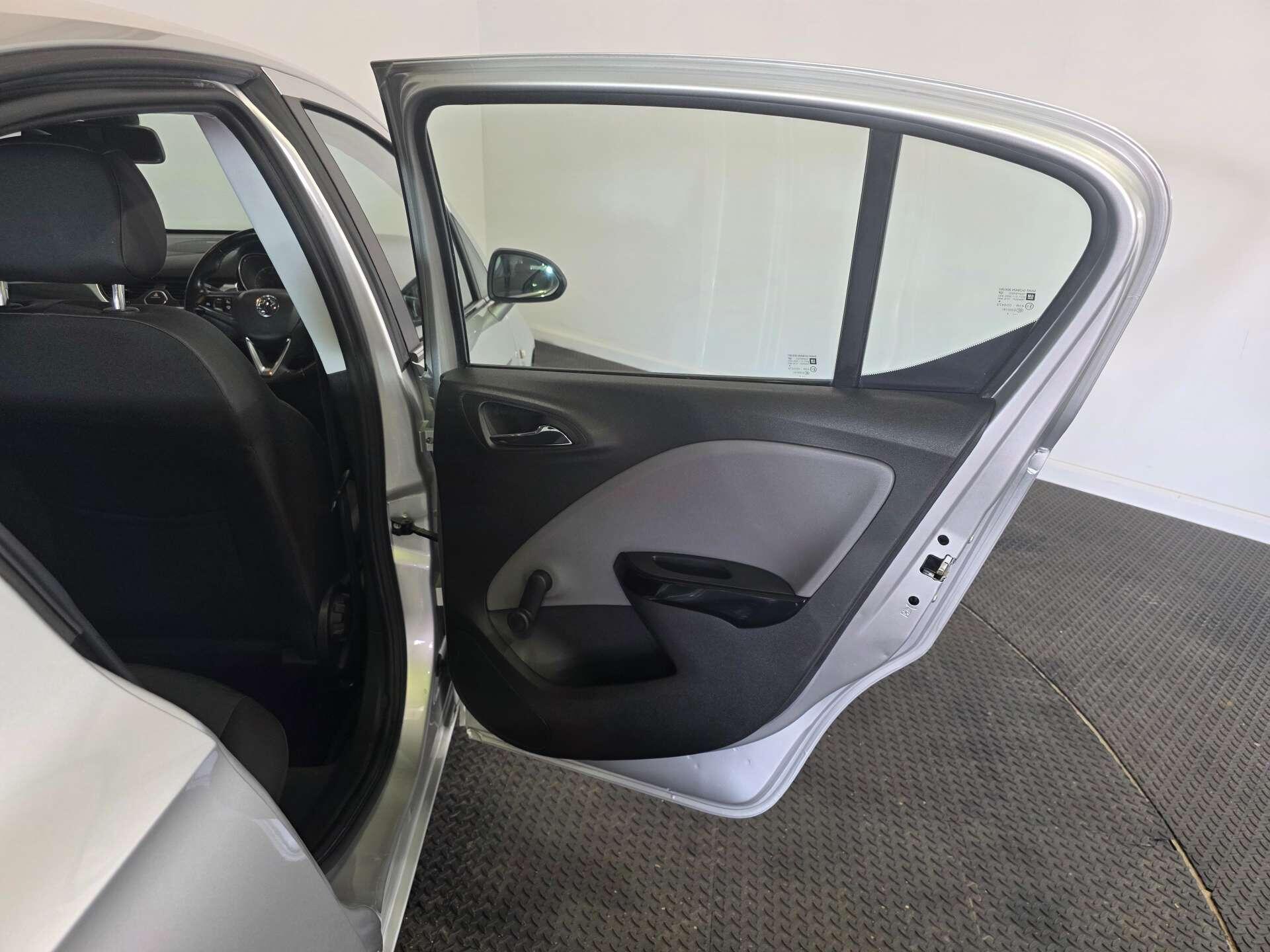 Vauxhall Corsa view 33