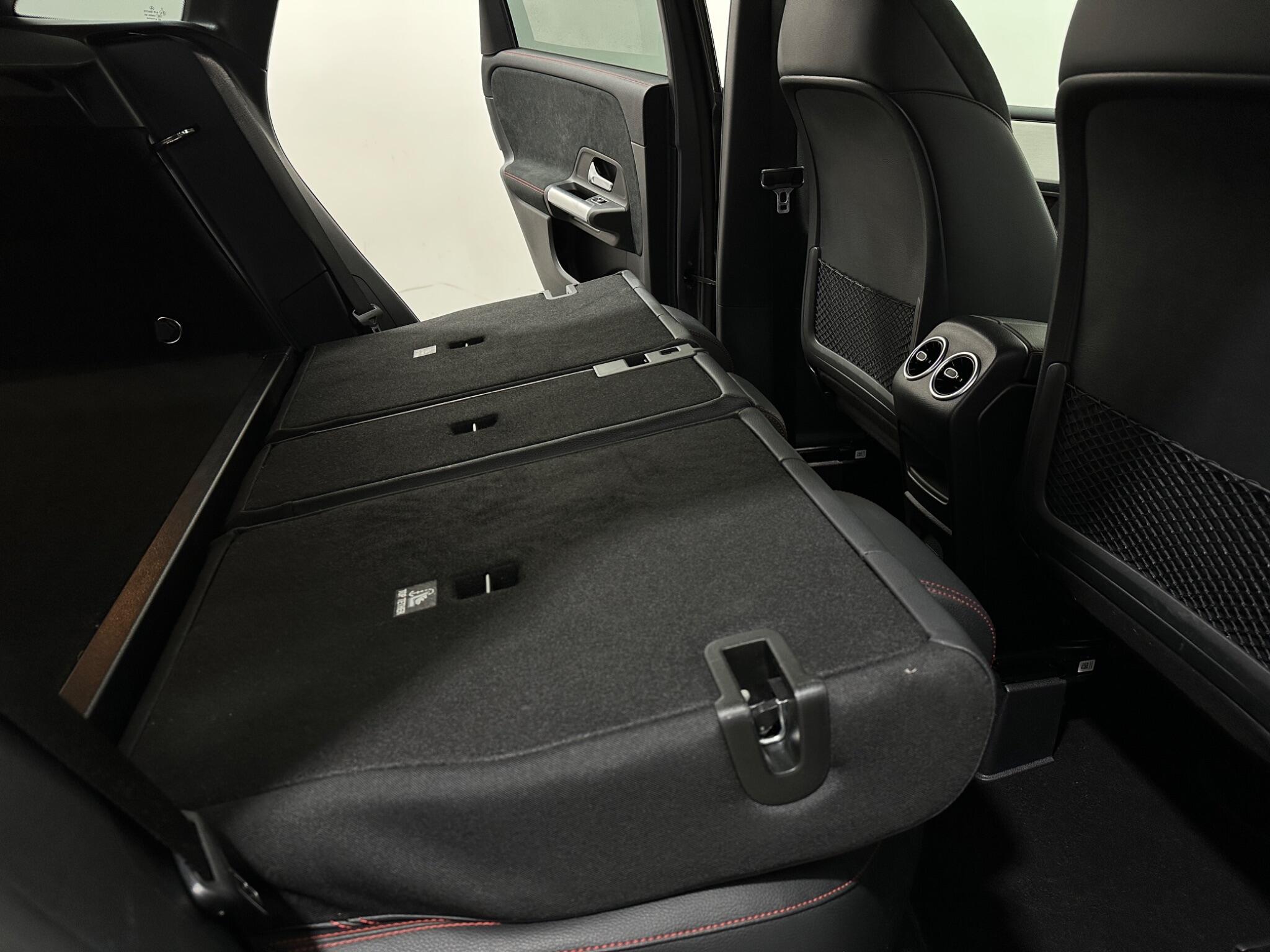 Mercedes-Benz B-Class view 48