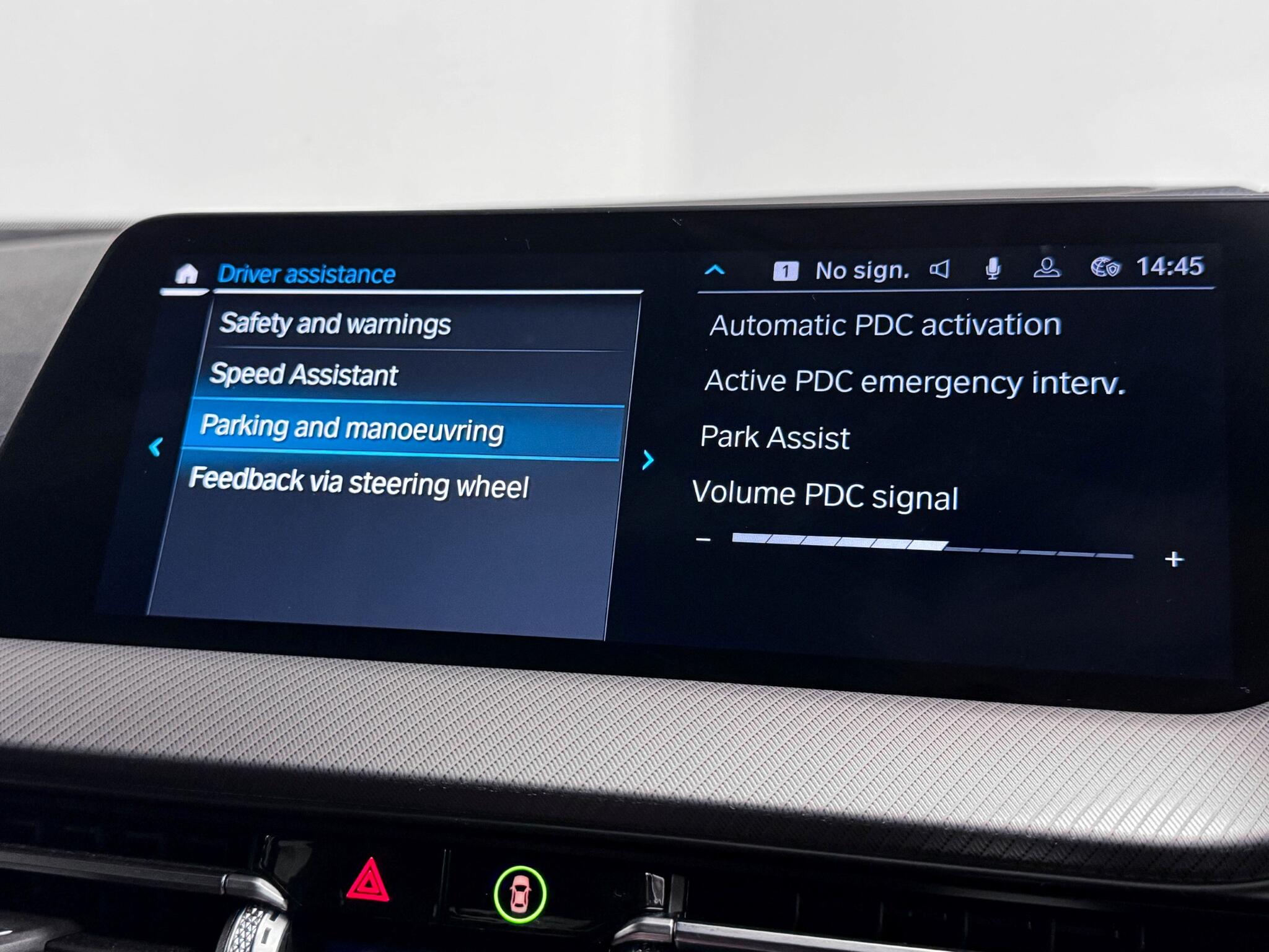 BMW 1 Series view 50