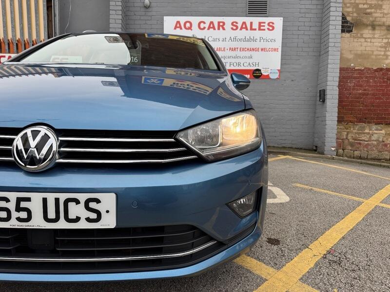 Volkswagen Golf SV view 12