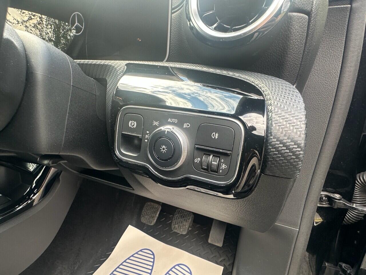 Mercedes-Benz A-Class view 18