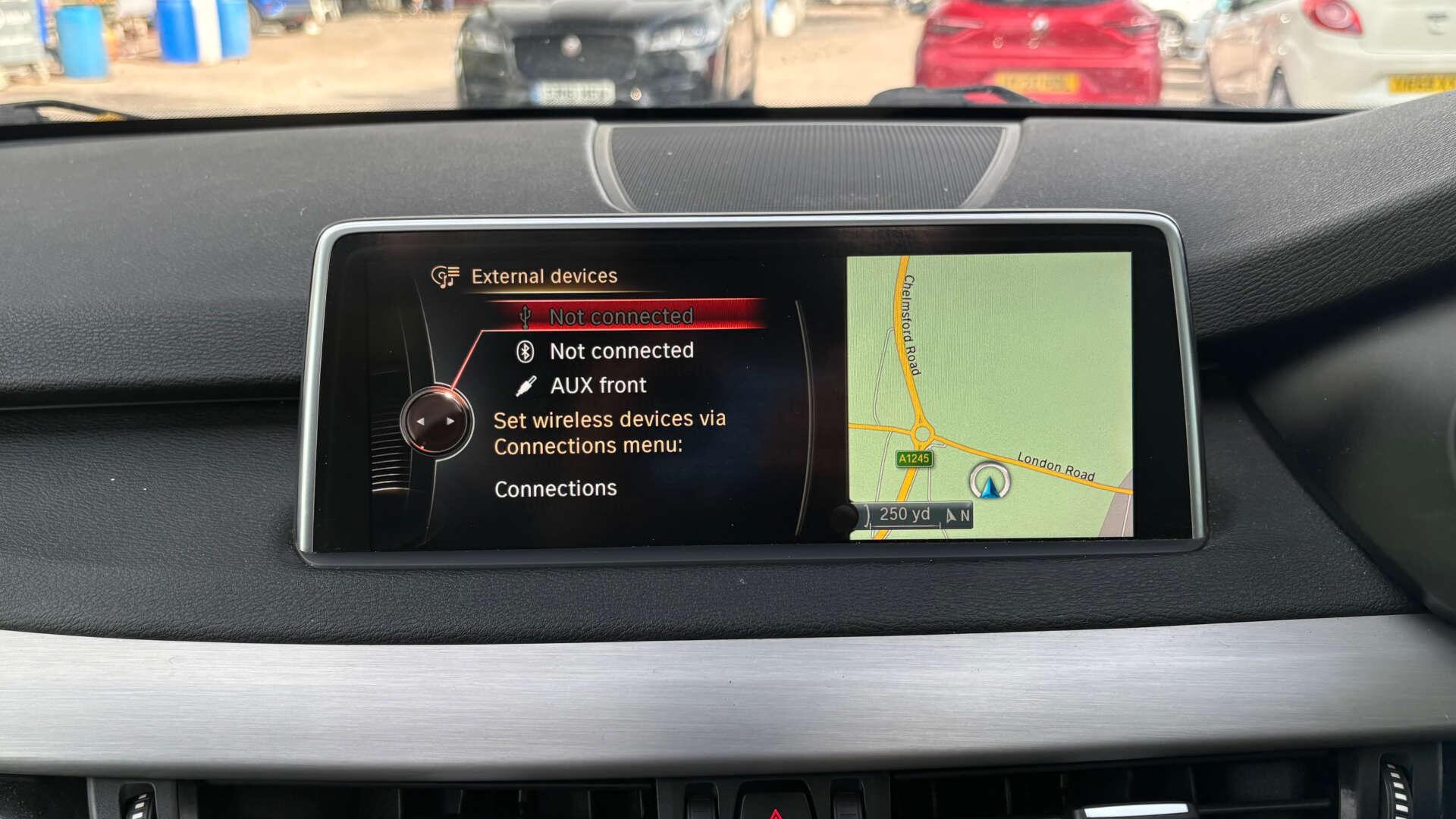 BMW X5 view 29