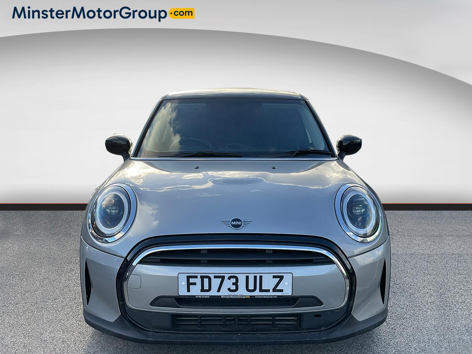 Mini Hatch view 5