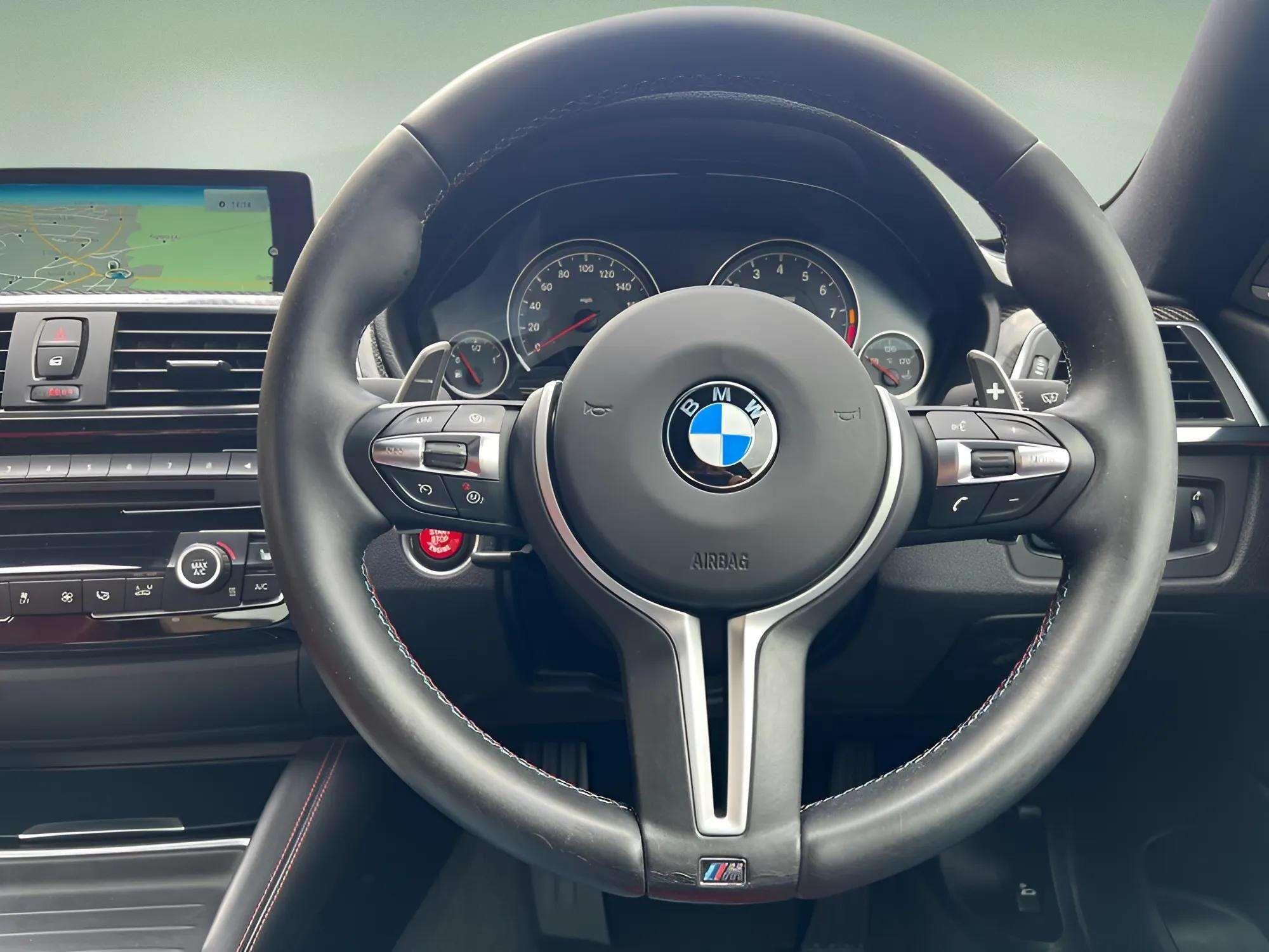 BMW M4 view 17